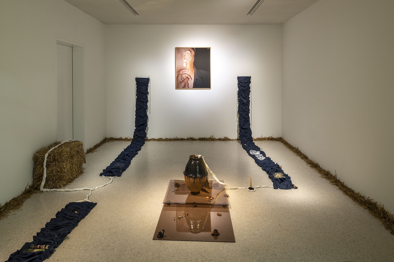 Eve Tagny, In the Underbelly of a Kernel, 2025, Installation view, Westfälischer Kunstverein, Münster, Photo: Thorsten Arendt
