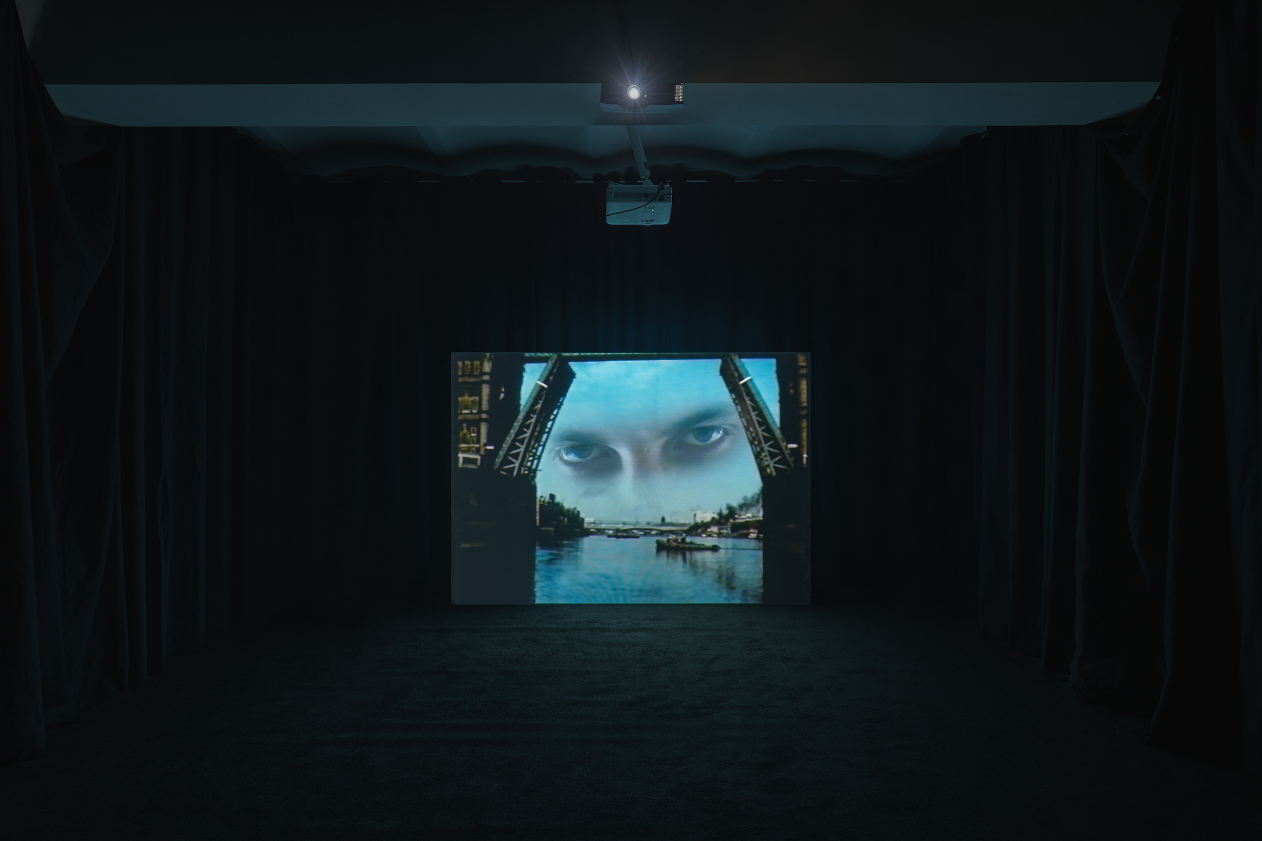 Mark Leckey, LondonAtella, 2002, screening at skala, Poznań, ©T.Koszewnik