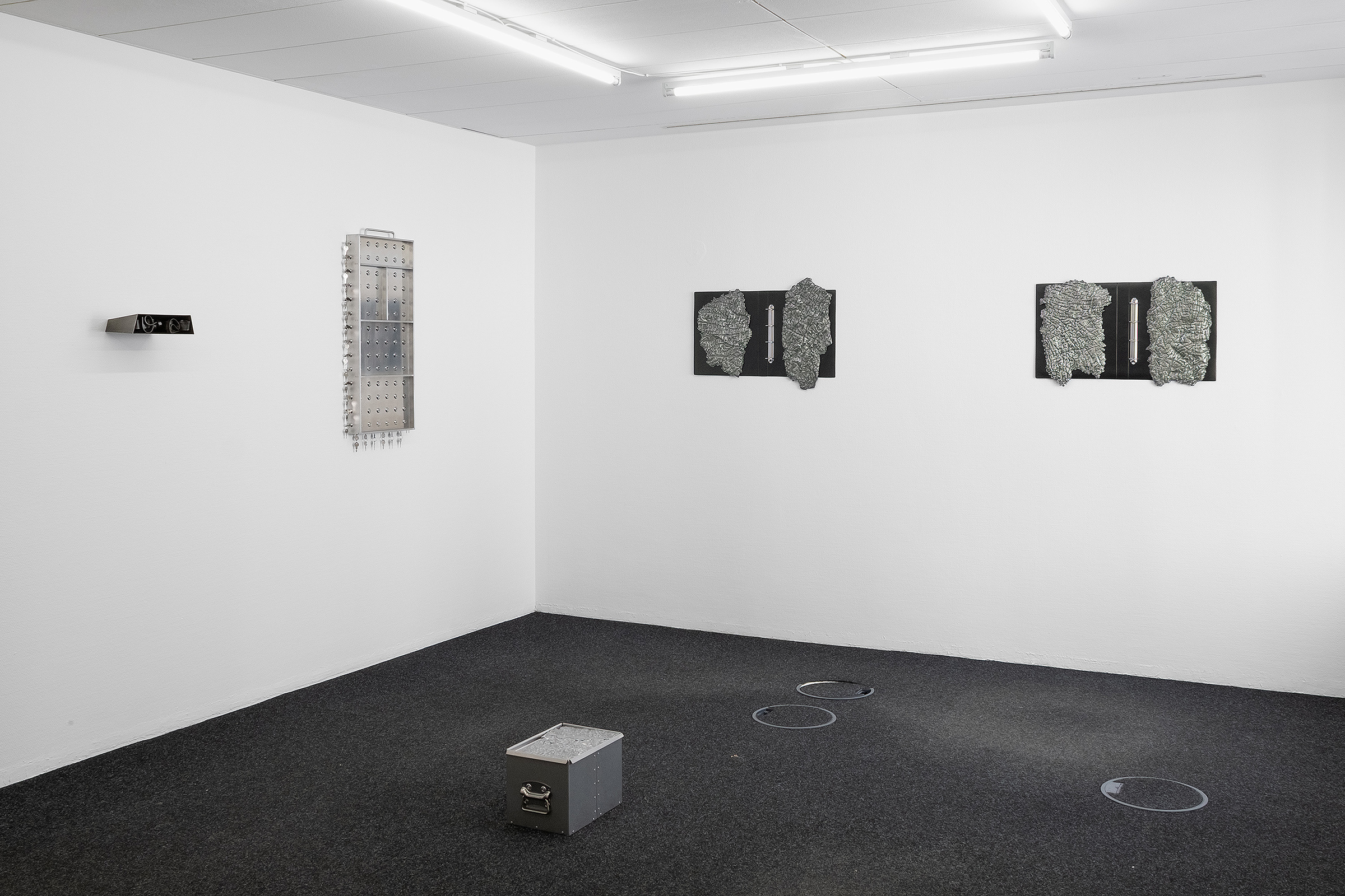 GOODBANK: Irina Lotarevich - Tension Setting - Installation