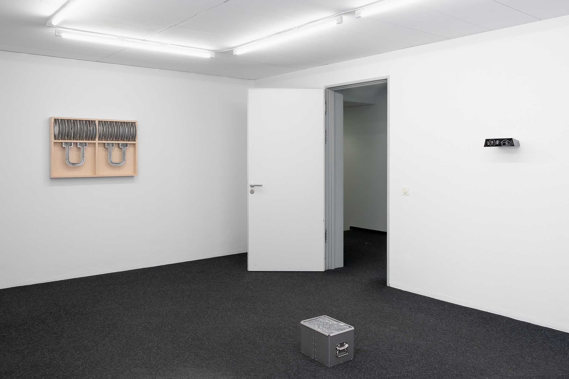 GOODBANK: Irina Lotarevich - Tension Setting - Installation
