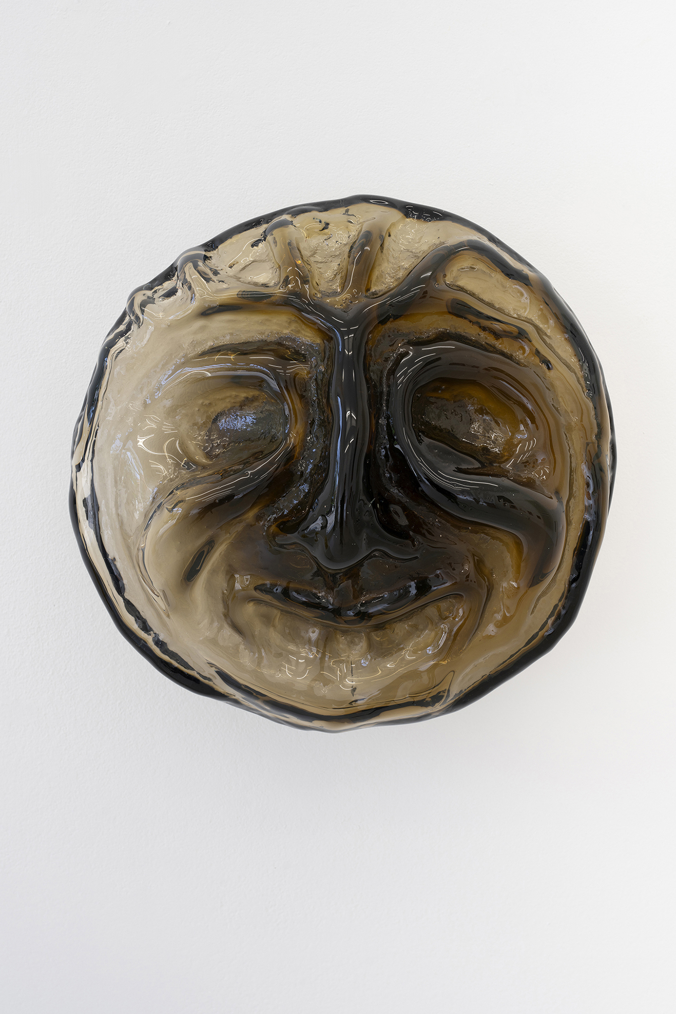 Olof Marsja, "First Face of Delusion," 2024 (Glass, aluminium, 28 x 28 x 20 cm).