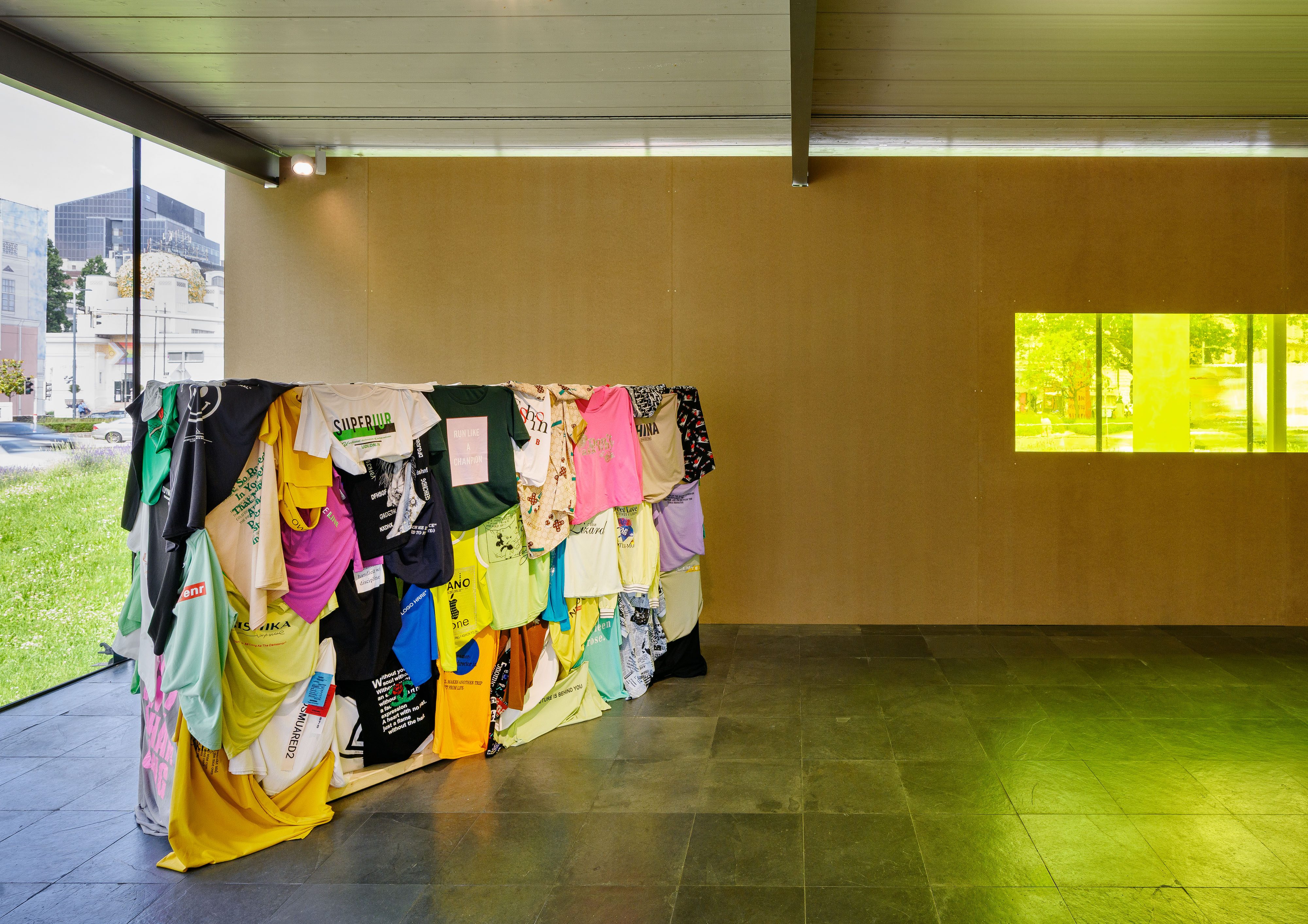 Installation view: Burn The Diaries, Read Them Out Loud: Shanzhai Lyric, Incomplete Poem (hedge), 2023; Joshua Leon, Glass (the memory I cannot remember) 1-5, 2025, Courtesy the artists, photo: Iris Ranzinger