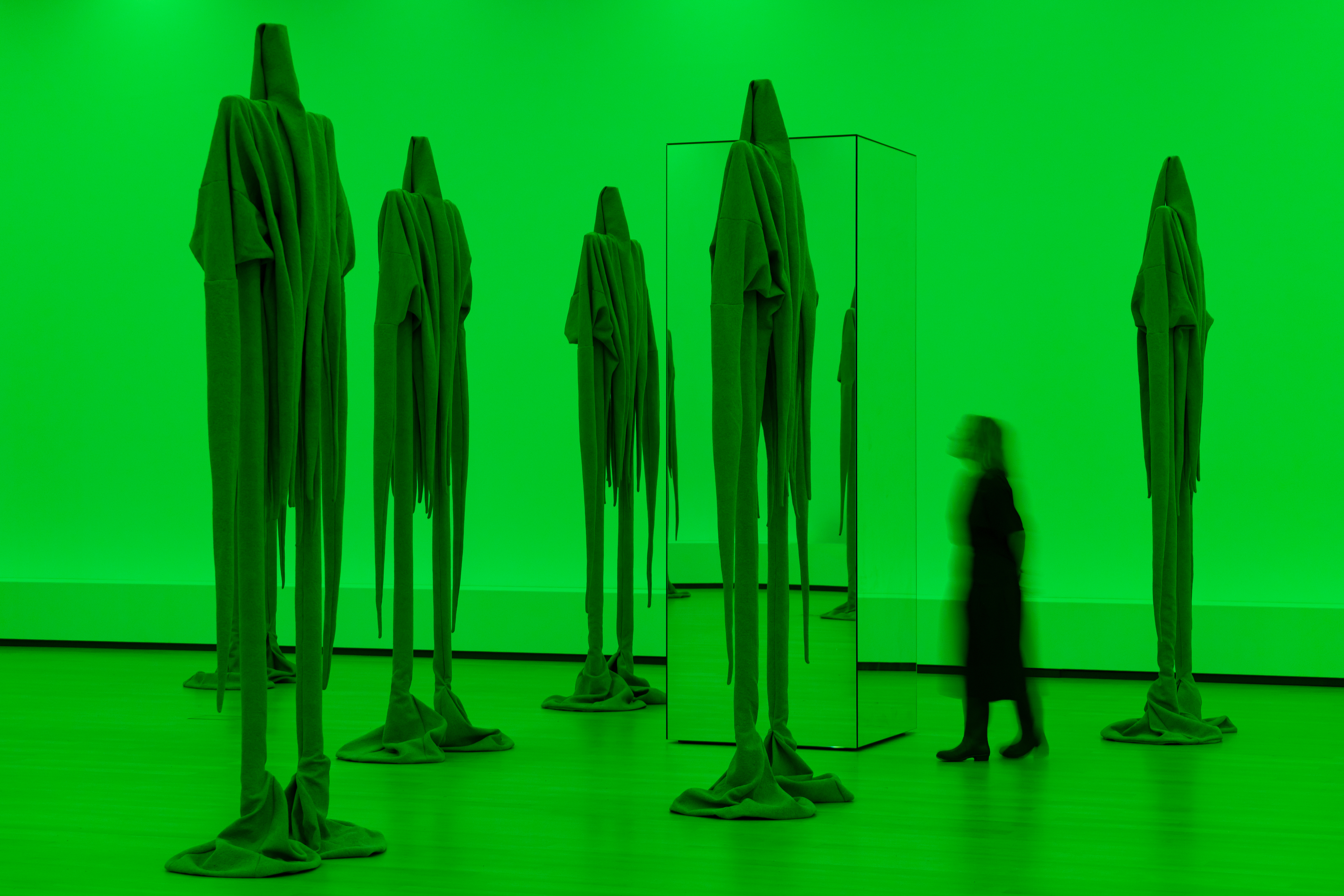 Installation view Sandra Mujinga – Skin to Skin, Stedelijk Museum Amsterdam, 2025. Photo: Peter Tijhuis