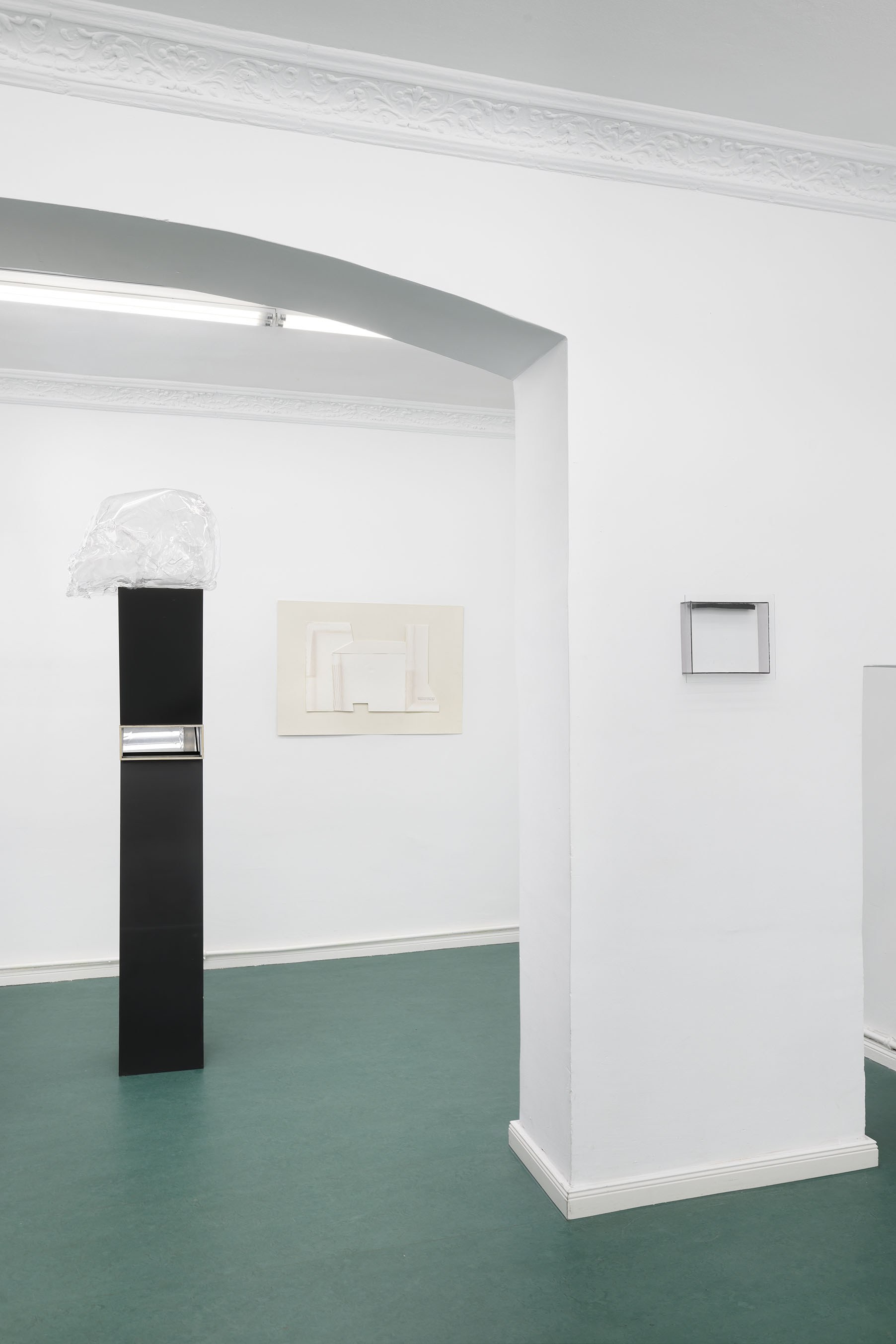 Plane Volume, Installation view