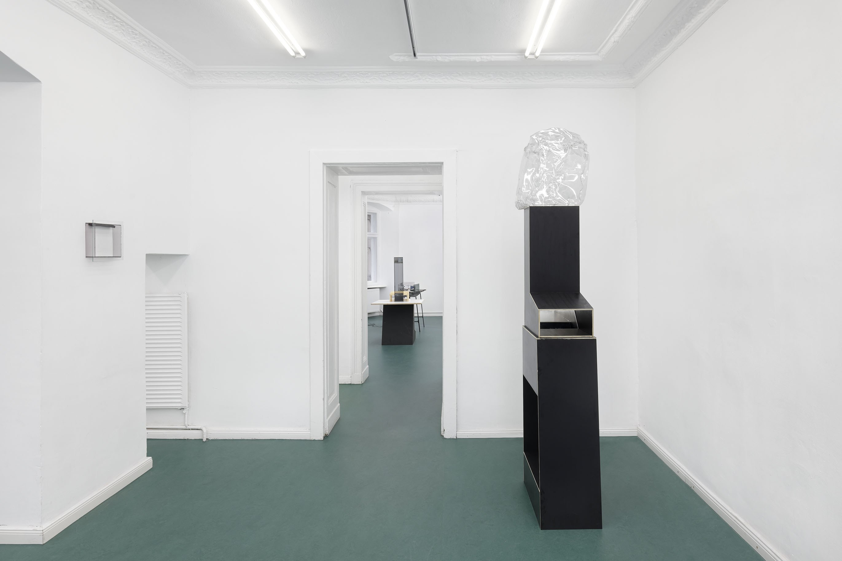 Plane Volume, Installation view