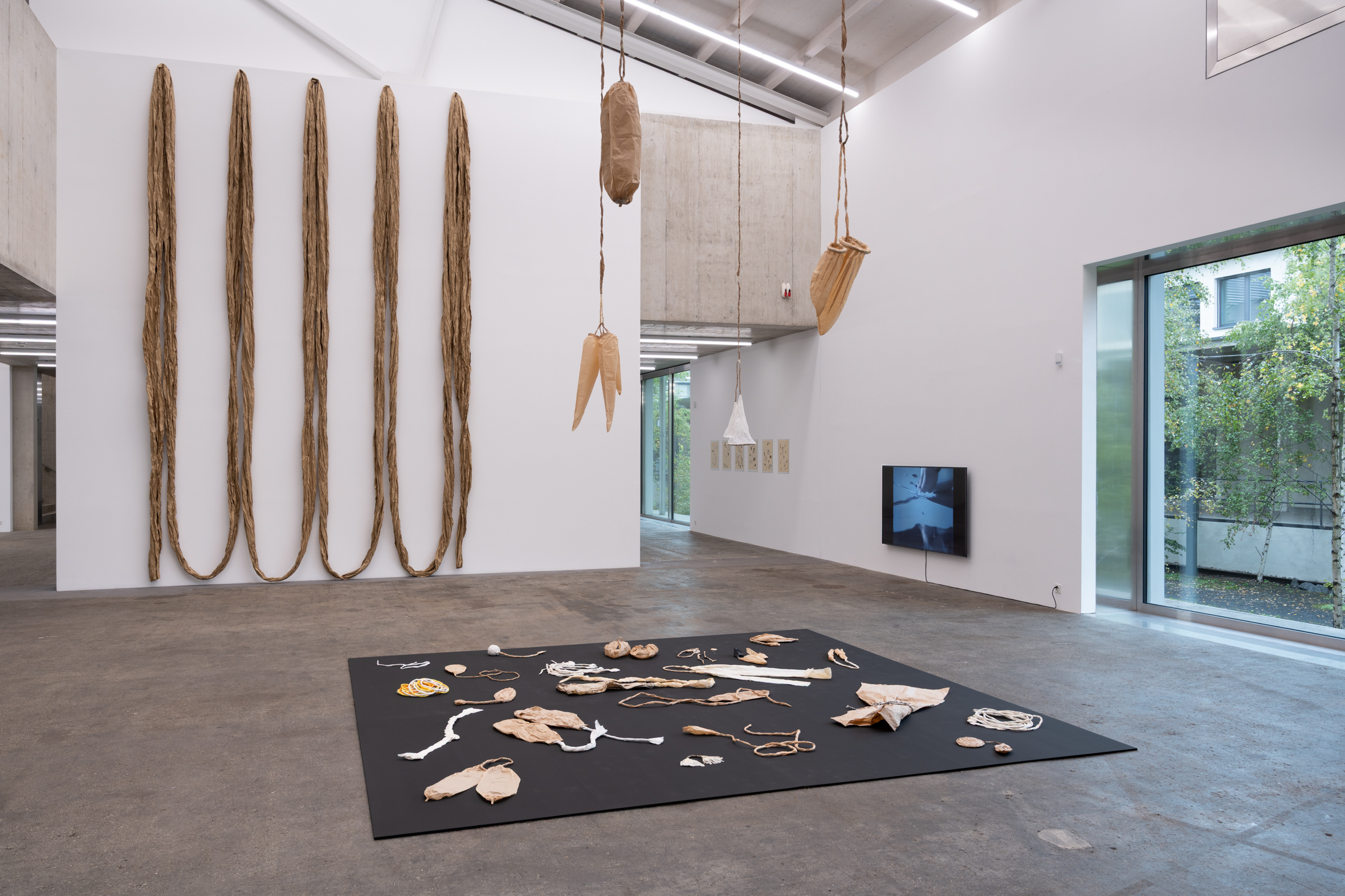 Eva Lootz, Sin título (Gestos encontrados, 1), 1976 / 2025. Habitación de Manila, 1993. Courtesy the artist. Installation view Kunsthaus Baselland 2025. Photo: Finn Curry
