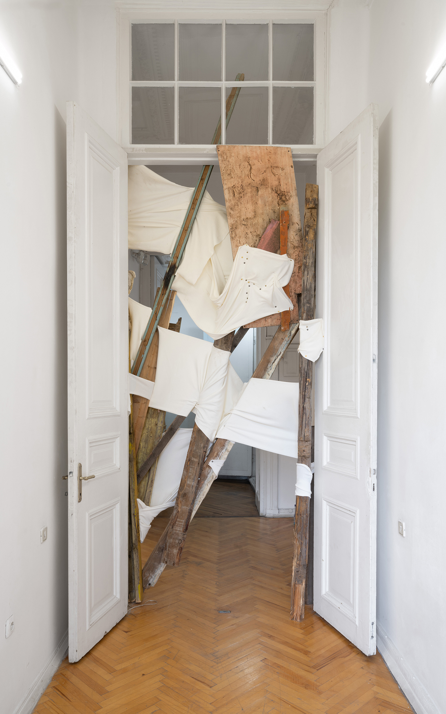 Ana Gzirishvili, Untitled, 2025, Secondhand Wood Planks, Wood Fragments, Plaster, Sequin Beads, Upholstery Nails, Fabric, 335x220 cm