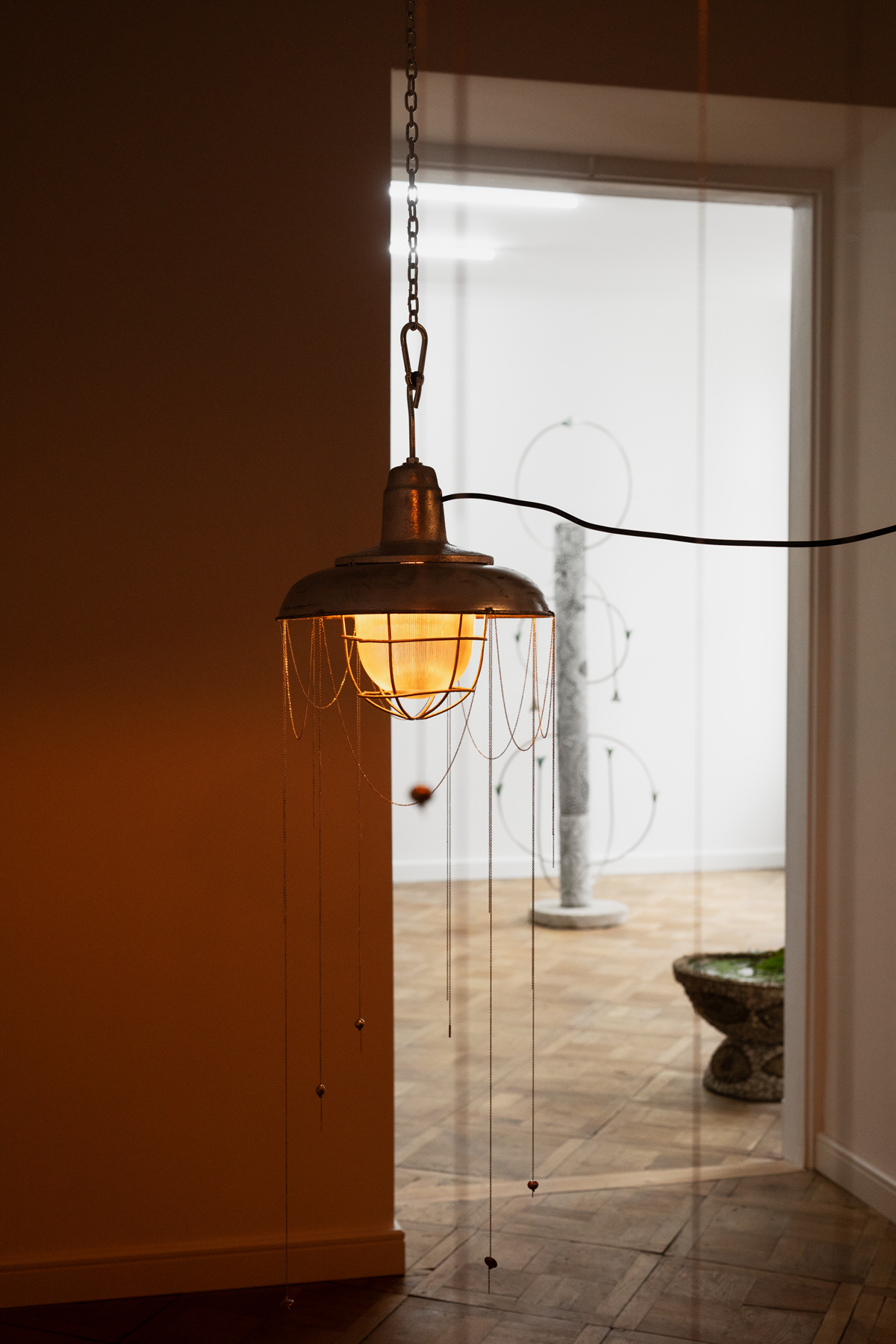 “Inner Sun”, exhibition view, photo: bliss gallery