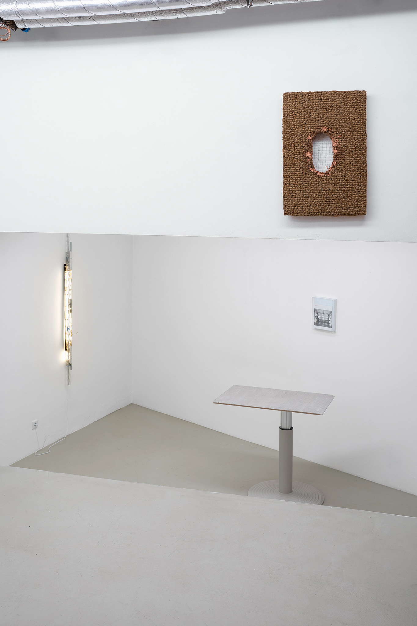 Installation view, Daniel Stubenvoll, tolles Problem at Tresor 35