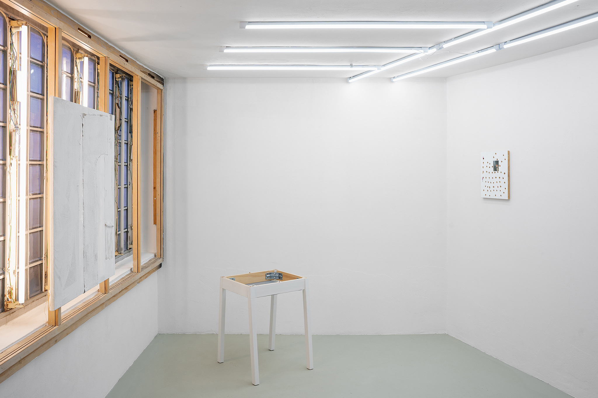 Installation view, Daniel Stubenvoll, tolles Problem at Tresor 35