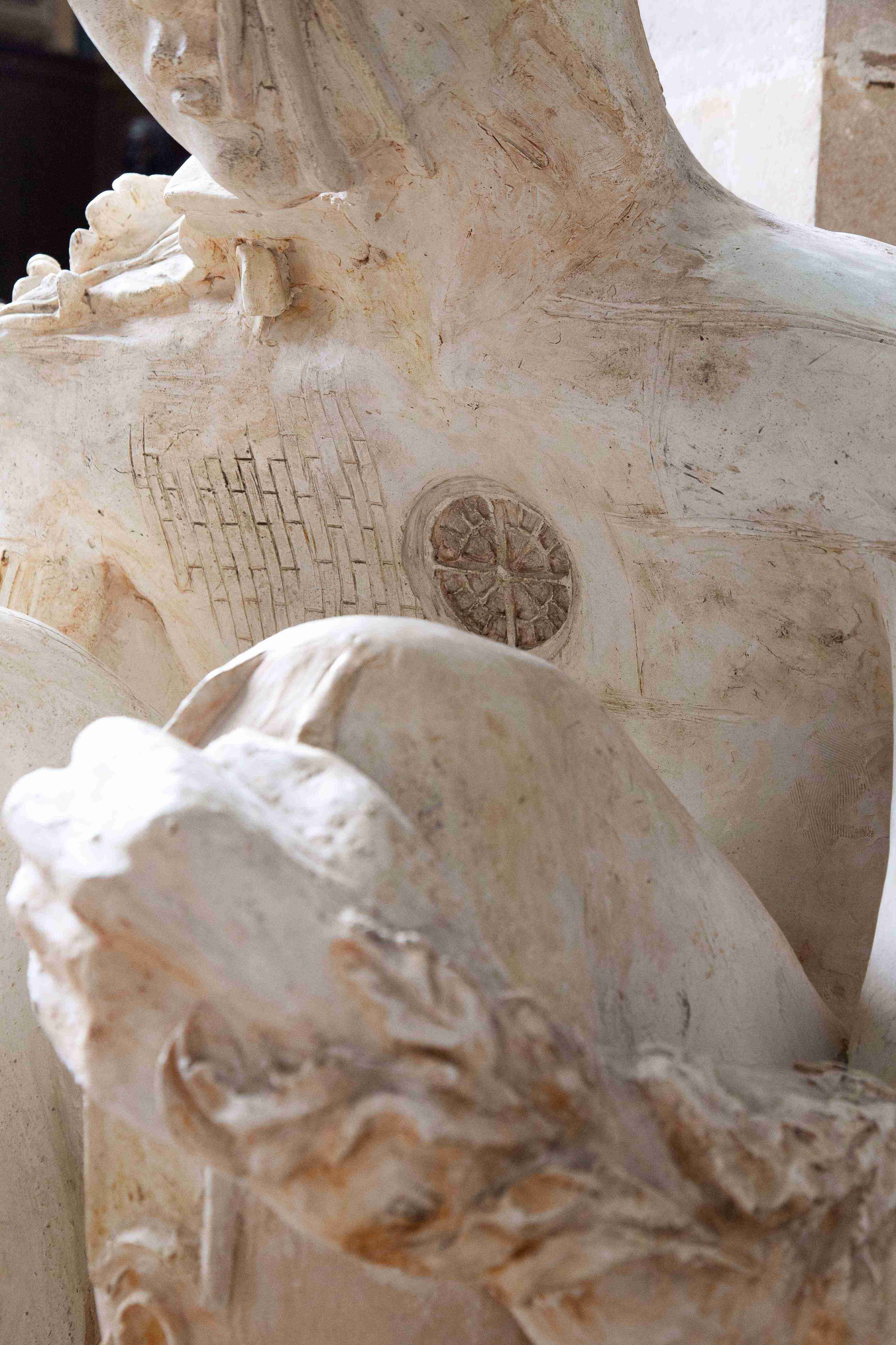 Cent Sommeils, Liselor Perez, Beaux-Arts de Paris, courtesy Rubis Mécénat, église Saint-Eustache, 2025. Photo - InstanT Productions3