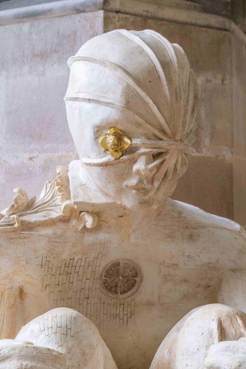 Cent Sommeils Liselor Perez Beaux Arts de Paris courtesy Rubis Mécénat église Saint Eustache 2025 Photo Instan T Productions2