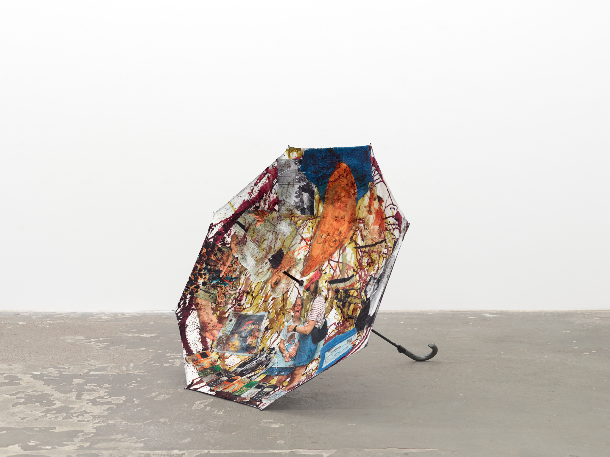 Monsieur Zohore, Das Unglück, 1844–2025, installation view at KOW, 2025, courtesy of the artist and KOW, Berlin.