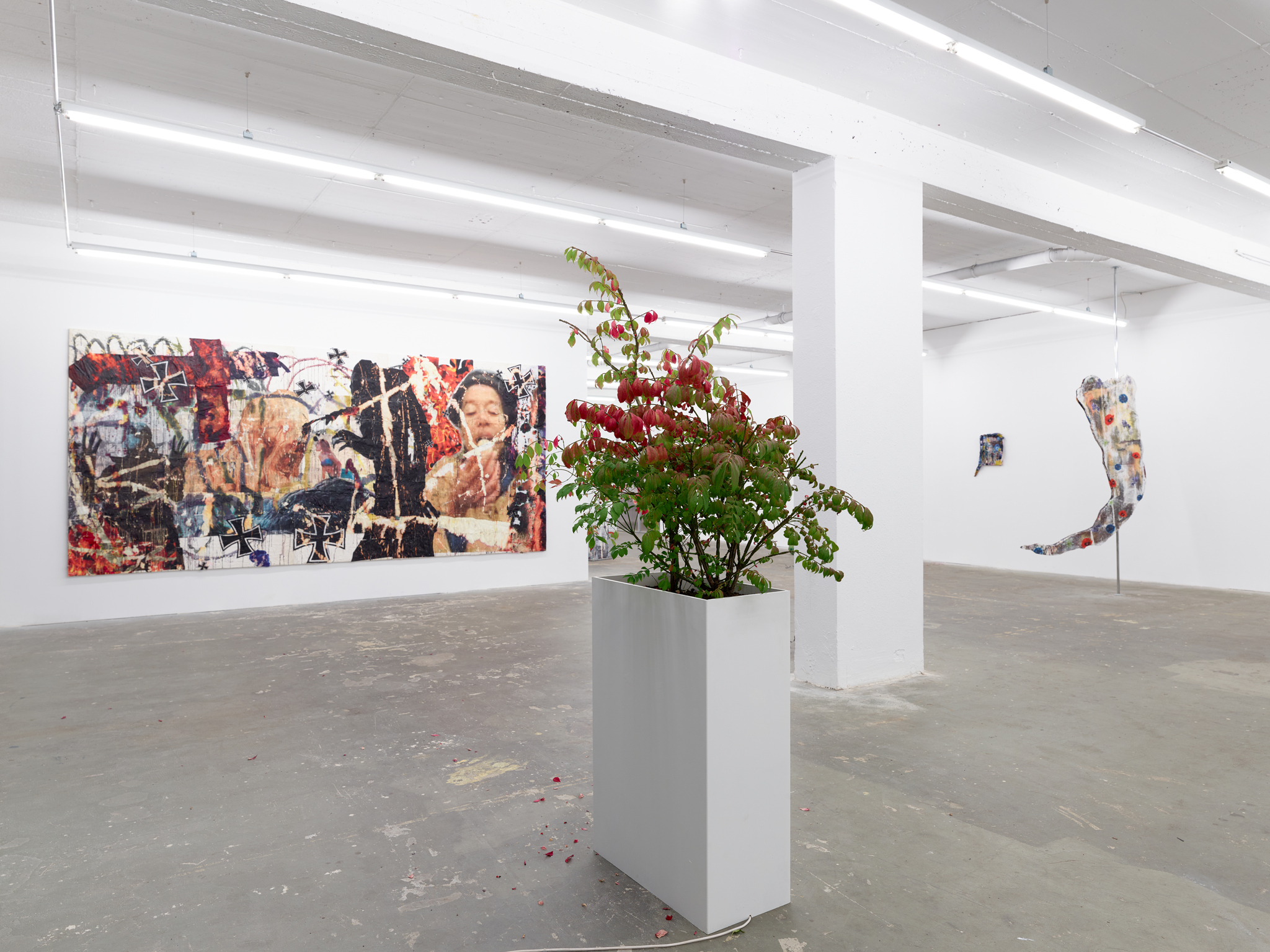 Monsieur Zohore, Whether the Weather, installation view at KOW, 2025, courtesy of the artist and KOW, Berlin.