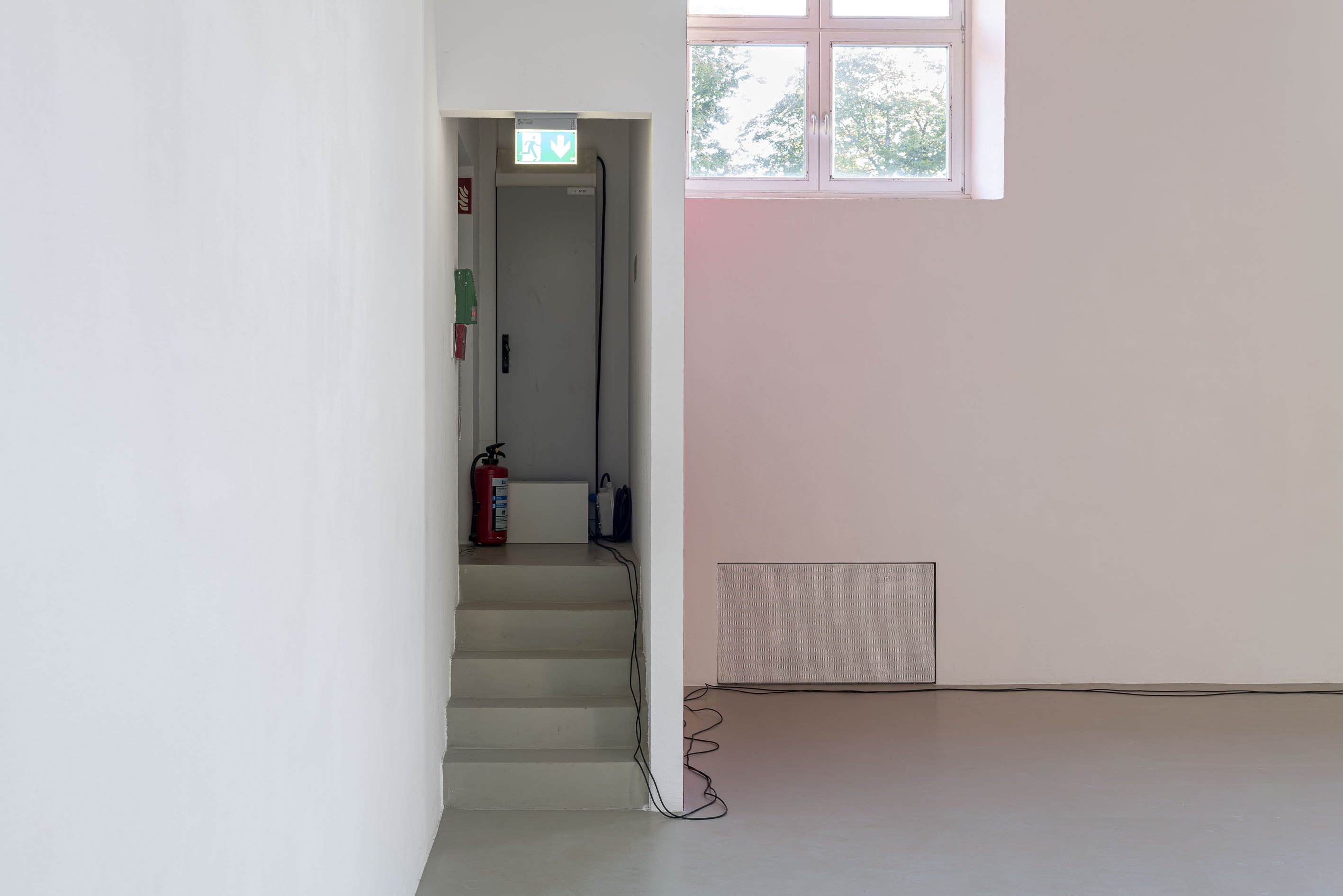 Installation view: Iris Touliatou, Shifts, Kunstverein München, Munich, 2025; photo: Sebastian Kissel; Courtesy the artist and Kunstverein München e.V..