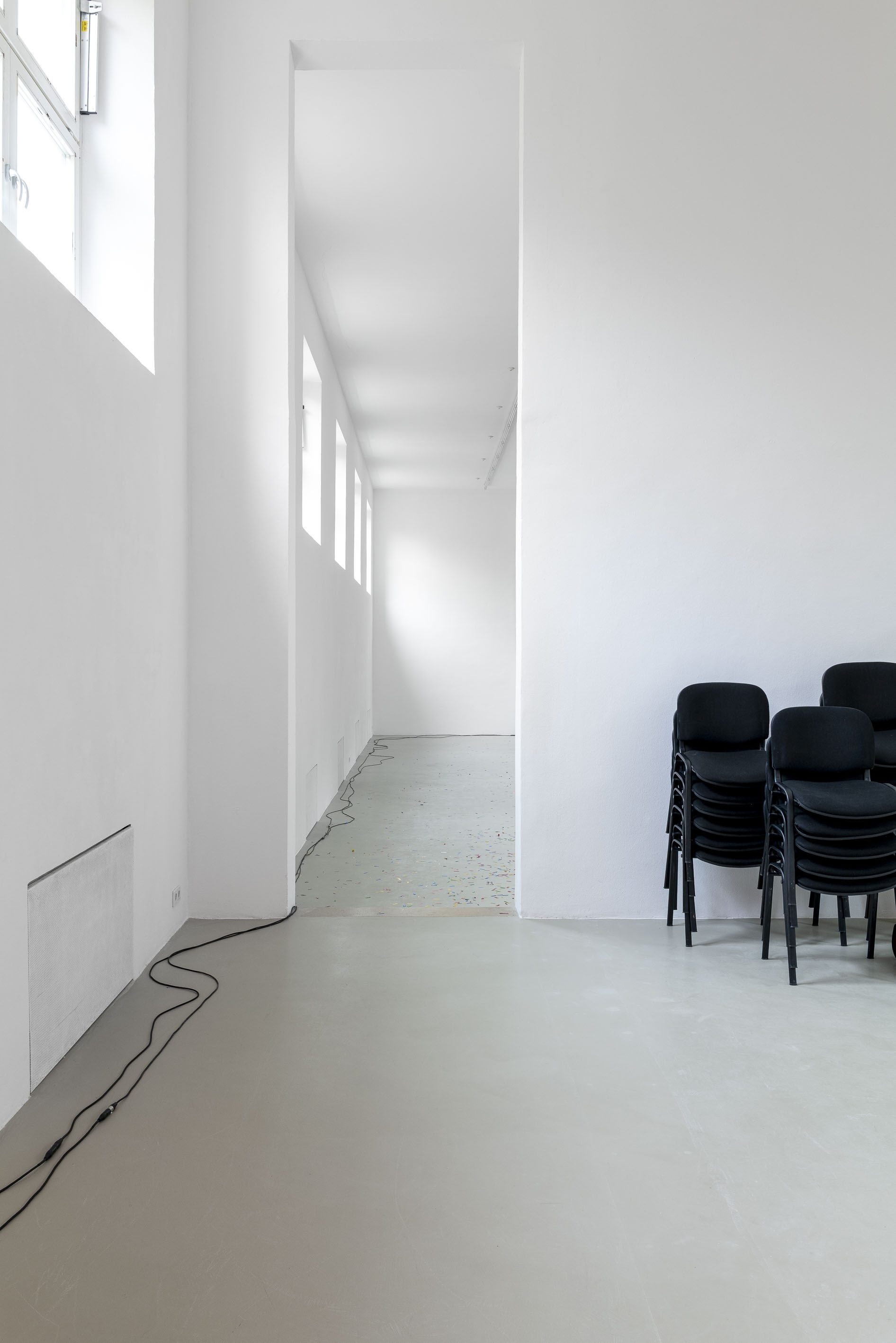 Installation view: Iris Touliatou, Shifts, Kunstverein München, Munich, 2025; photo: Sebastian Kissel; Courtesy the artist and Kunstverein München e.V..