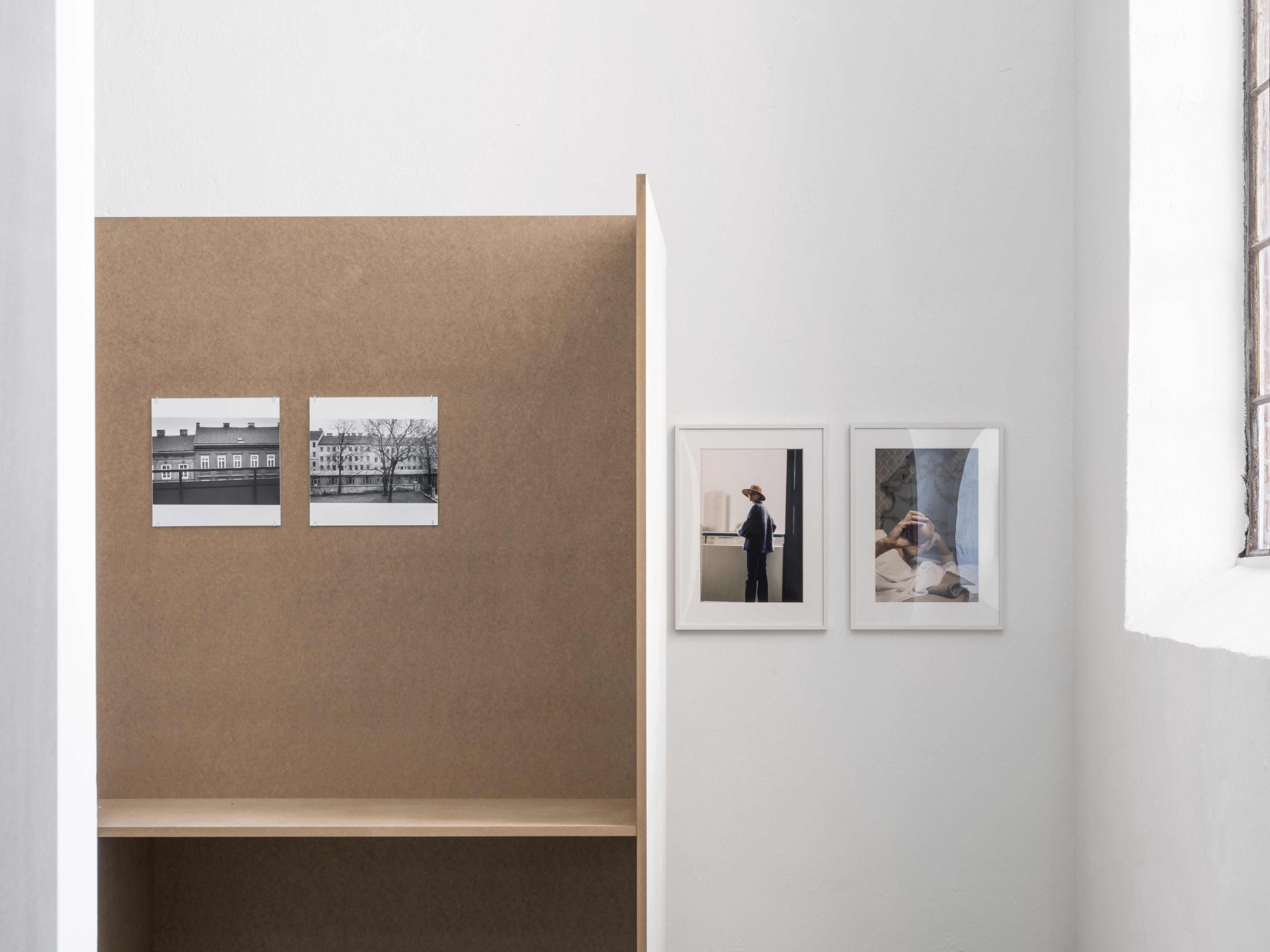 Cora Pongracz "8 erweiterte portraits" with: Seiichi Furuya, Installation view, Kunstverein für Mecklenburg und Vorpommern in Schwerin, 2025. Courtesy: OstLicht Collection, Vienna, Seiichi Furuya & Galerie Thomas Fischer, Berlin. Photo: Fred Dott.