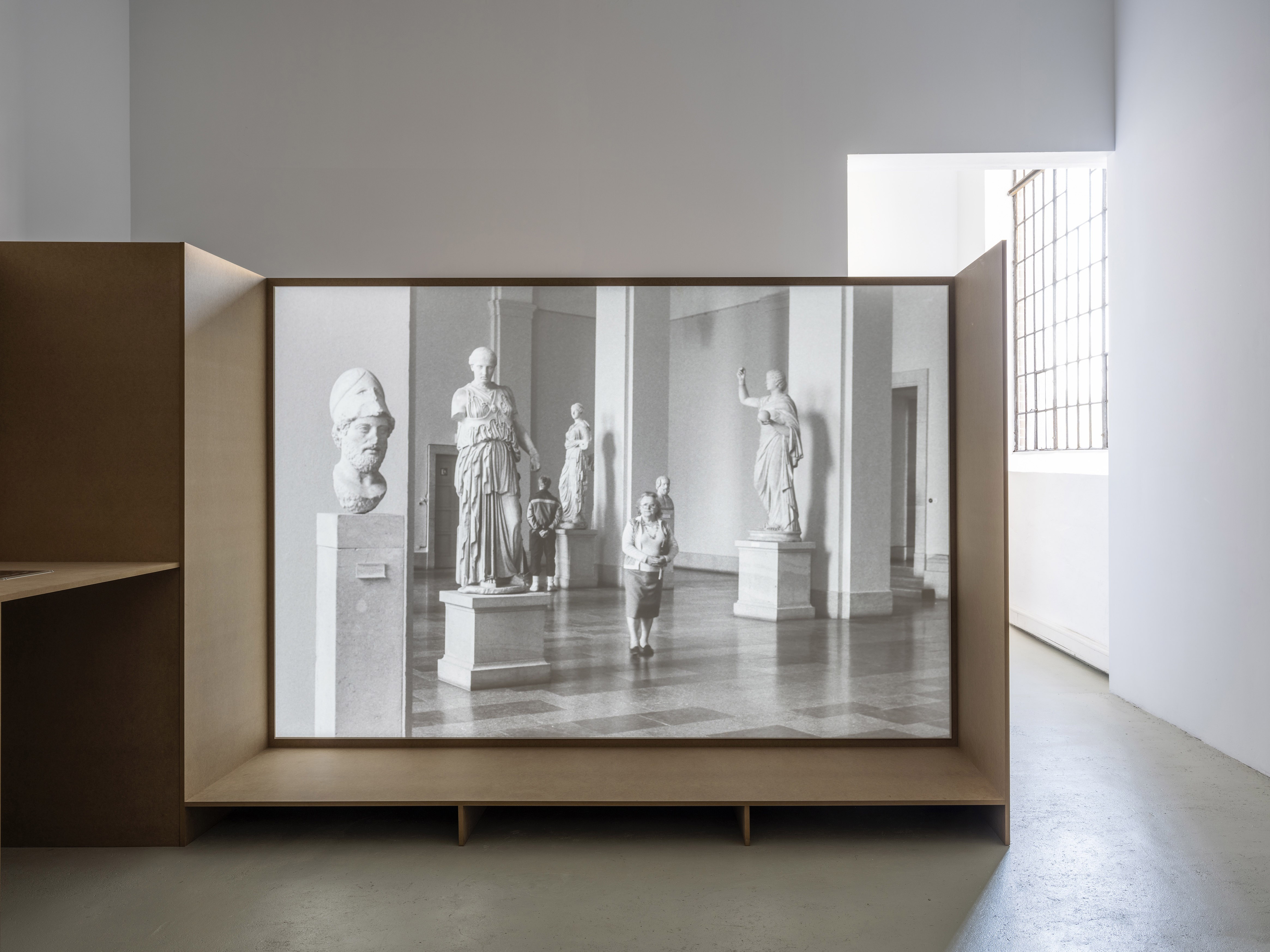 Cora Pongracz "8 erweiterte portraits" with: Seiichi Furuya, Installation view, Kunstverein für Mecklenburg und Vorpommern in Schwerin, 2025. Courtesy: OstLicht Collection, Vienna, Seiichi Furuya & Galerie Thomas Fischer, Berlin. Photo: Fred Dott.