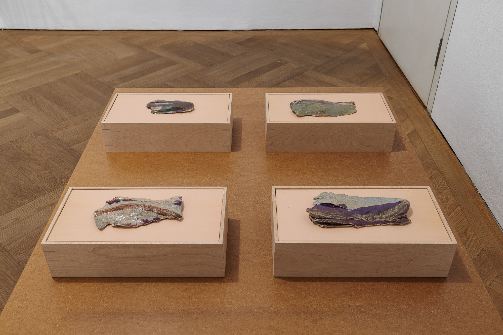 Mercedes Mangrané, Dissipation, exhibition view, 2025