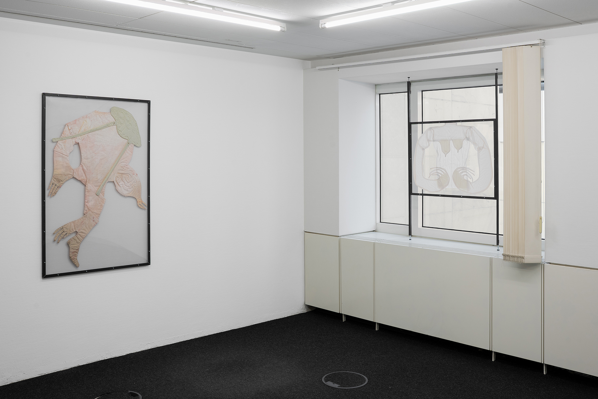 Emmélie Lempert, dear empty apex, installation view, GOODBANK, Frankfurt am Main 2025. Courtesy of Emmélie Lempert and POVcontemporary