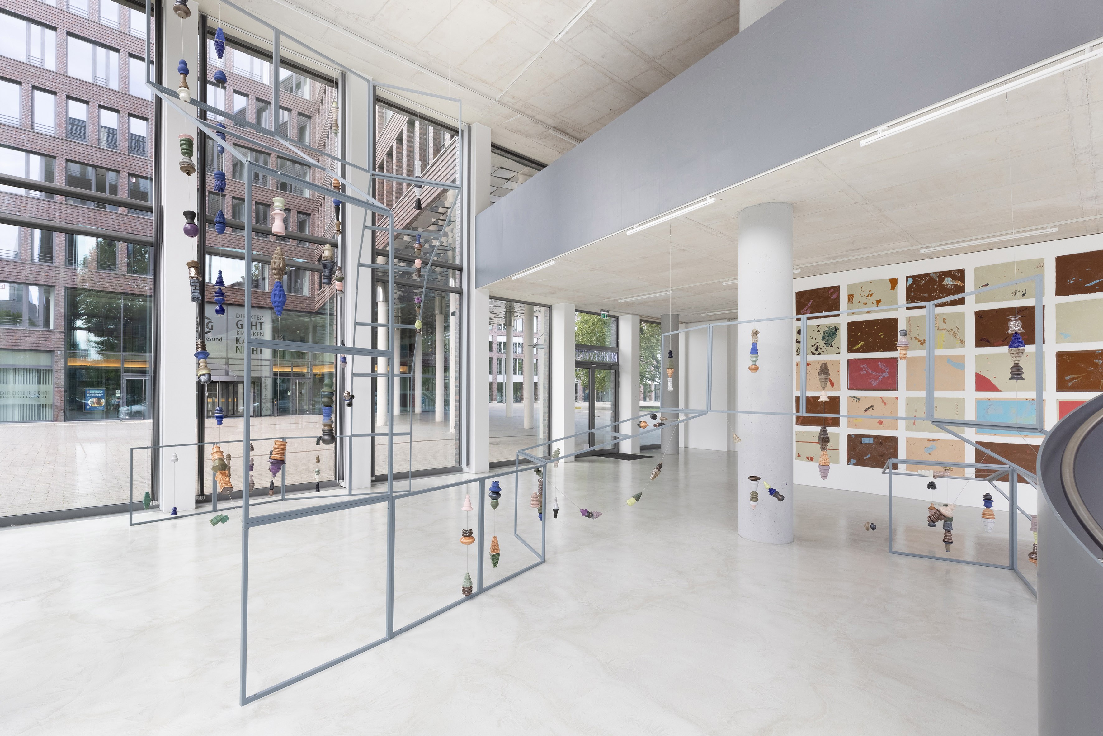 Mariana Castillo Deball, Stringing Beads (2025), installation view (Detail), Dortmunder Kunstverein, Dortmunder Kunstverein, 2025.  Photo: Jens Franke.  Courtesy the artist