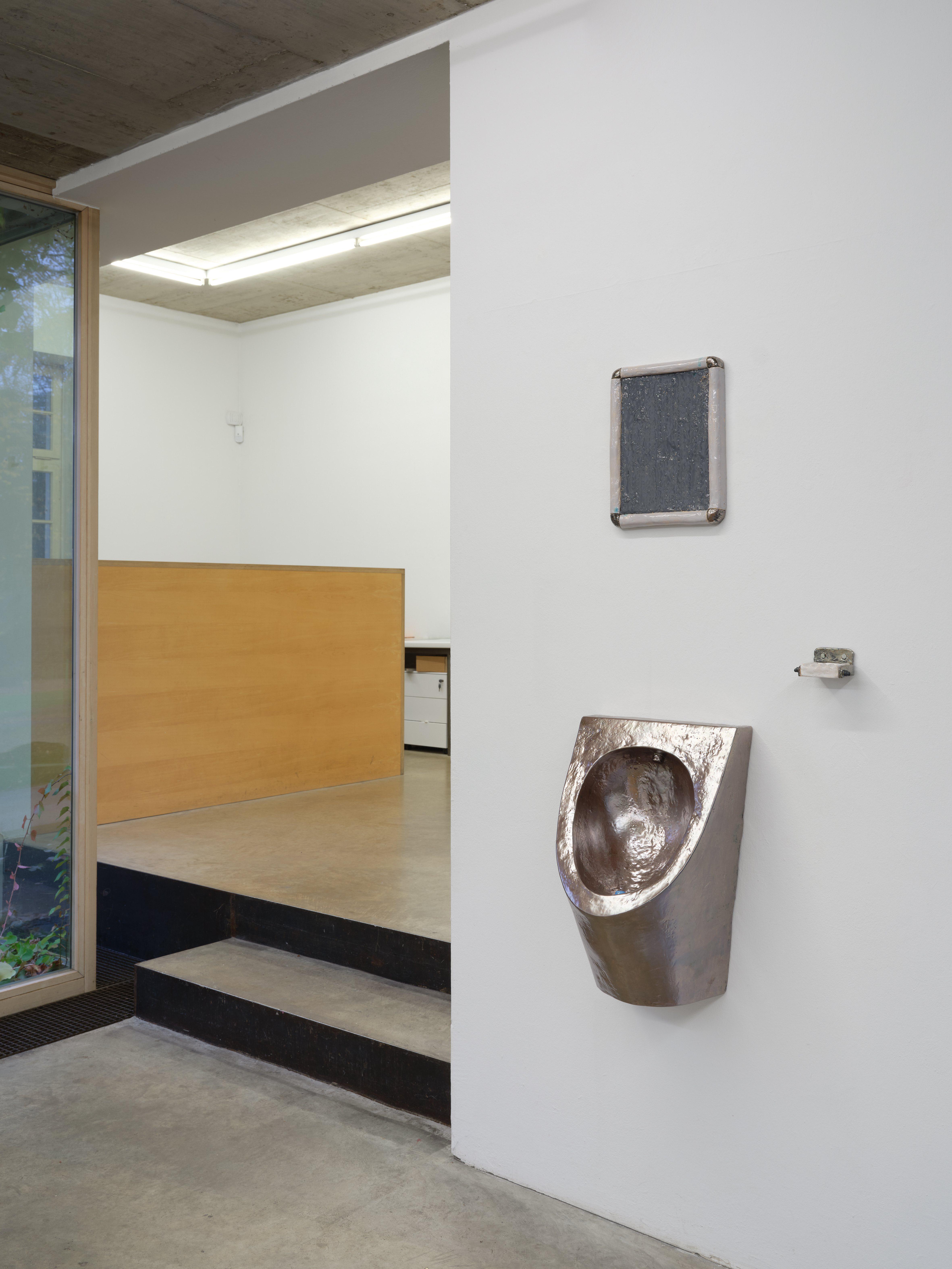 Janis Löhrer, Pissoir, 2025. Courtesy: the artist.