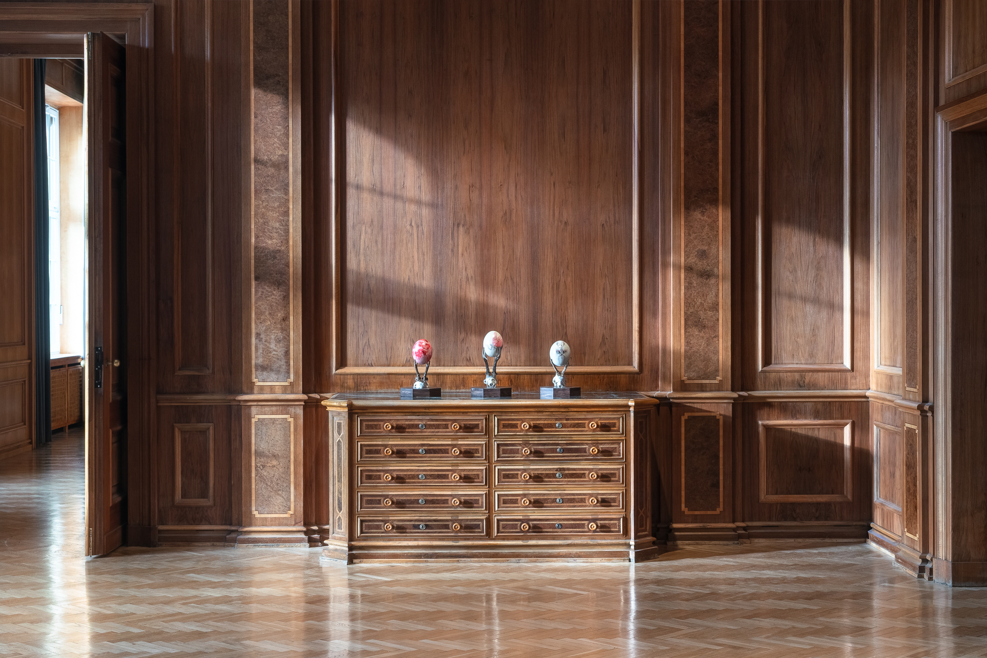 THE KETCHUP SONG/ASEREJÉ (LAS KETCHUP), 2025 ink, saliva, blown ostrich egg, roe deer skulls and antlers, wooden plinths