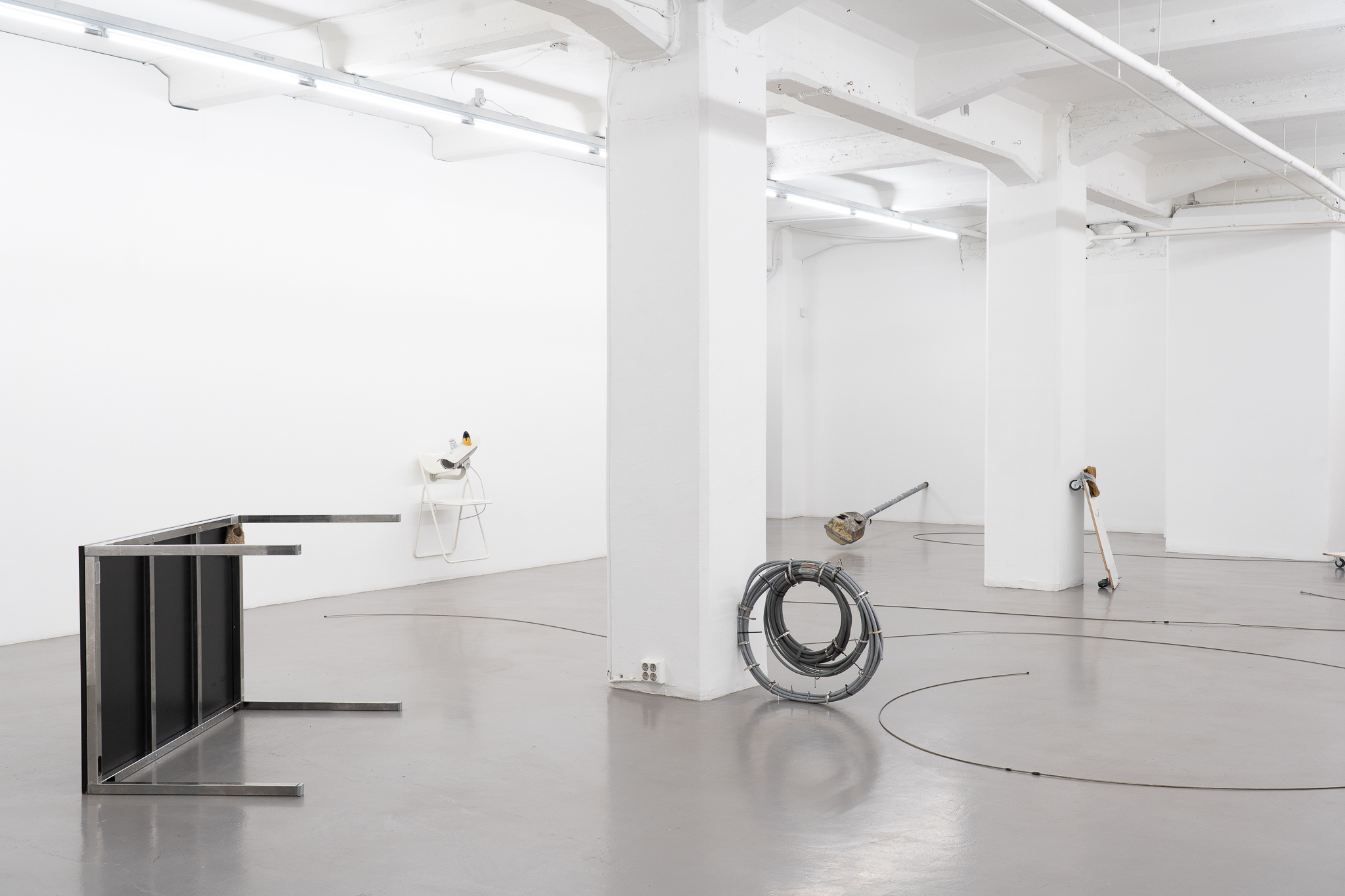 Nicola Arthen & Rodrigo Red Sandoval - Eavesdrop, Installation view at Platform, Stockholm, courtesy of the artist and Platform