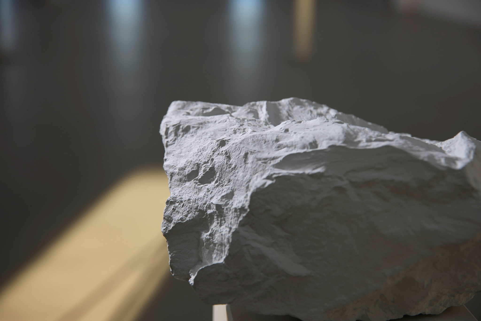 Jelena Bulajić, After Stone 1-2-1 (detail), 2025. Courtesy the artist. Foto: Kunsthalle Münster / Moritz Hagedorn