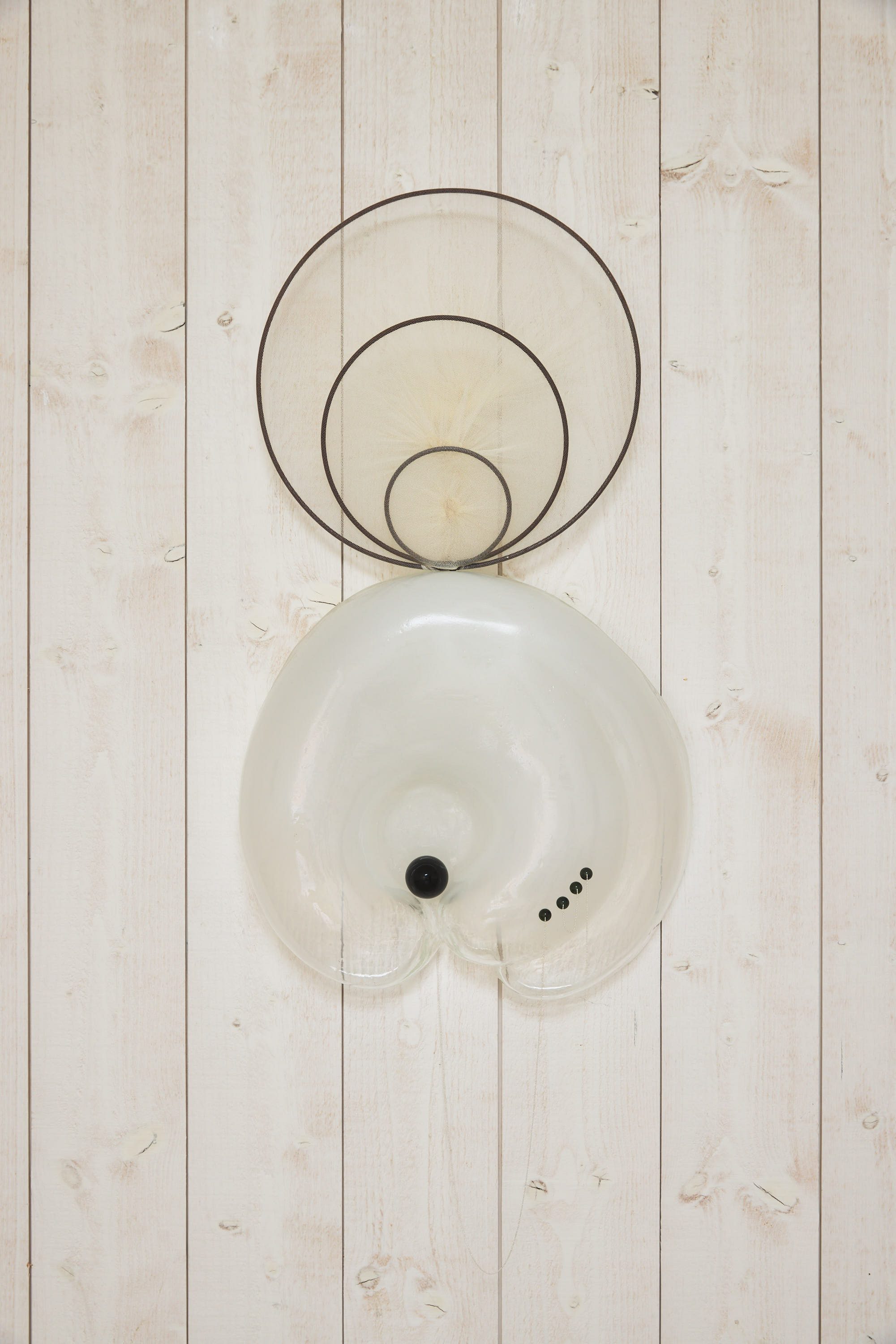 Ring of Fire. Blown glass, jade, silver, silk tulle, steel, 85 x 38 x 9 cm