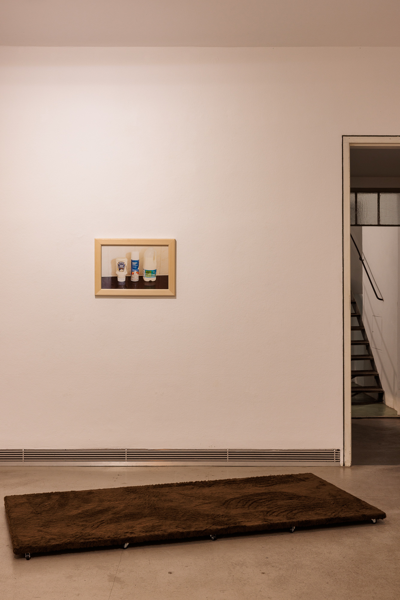 Rosen im Dezember, exhibition view, Lombardi—Kargl, Vienna, 2025