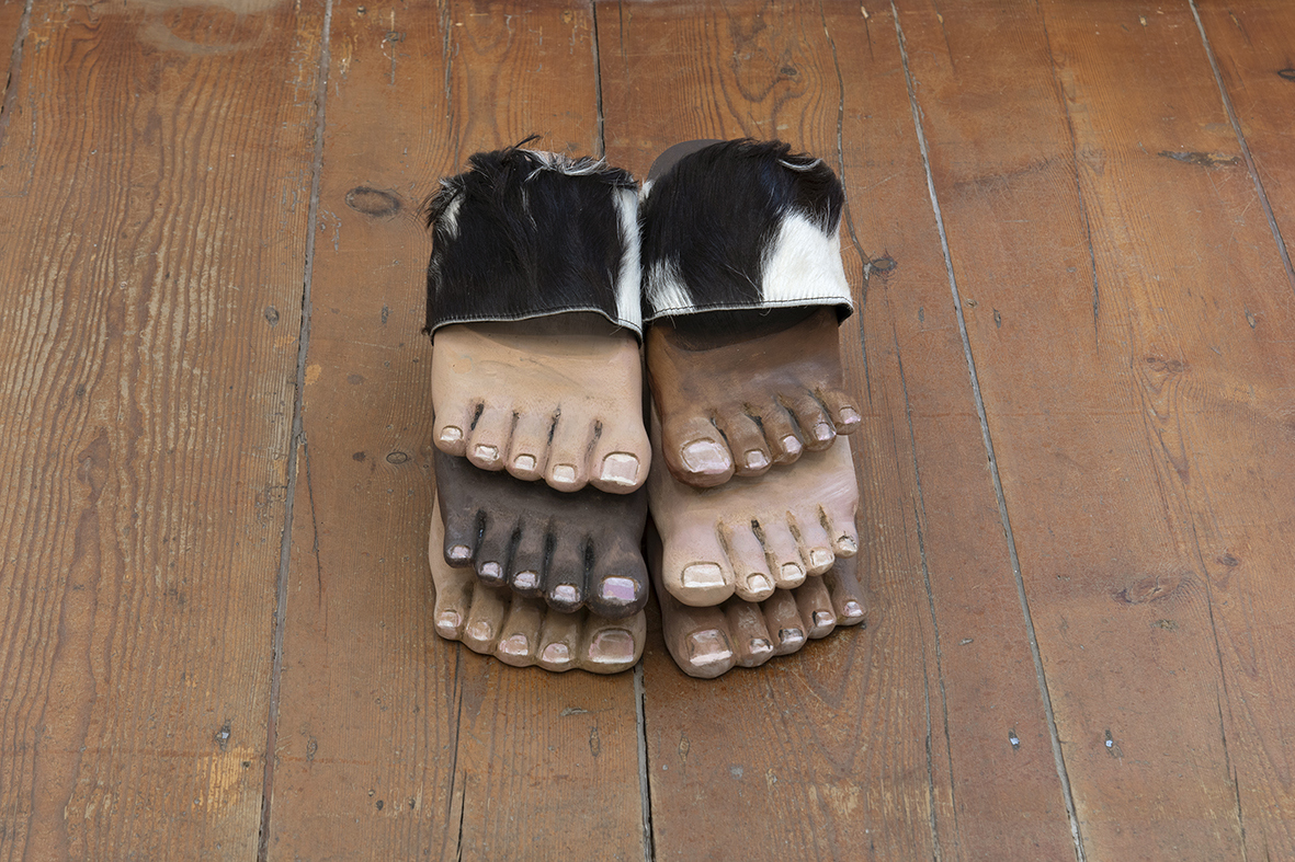 Mella Jaarsma_Opposite Heads_shoes III_BEIGE