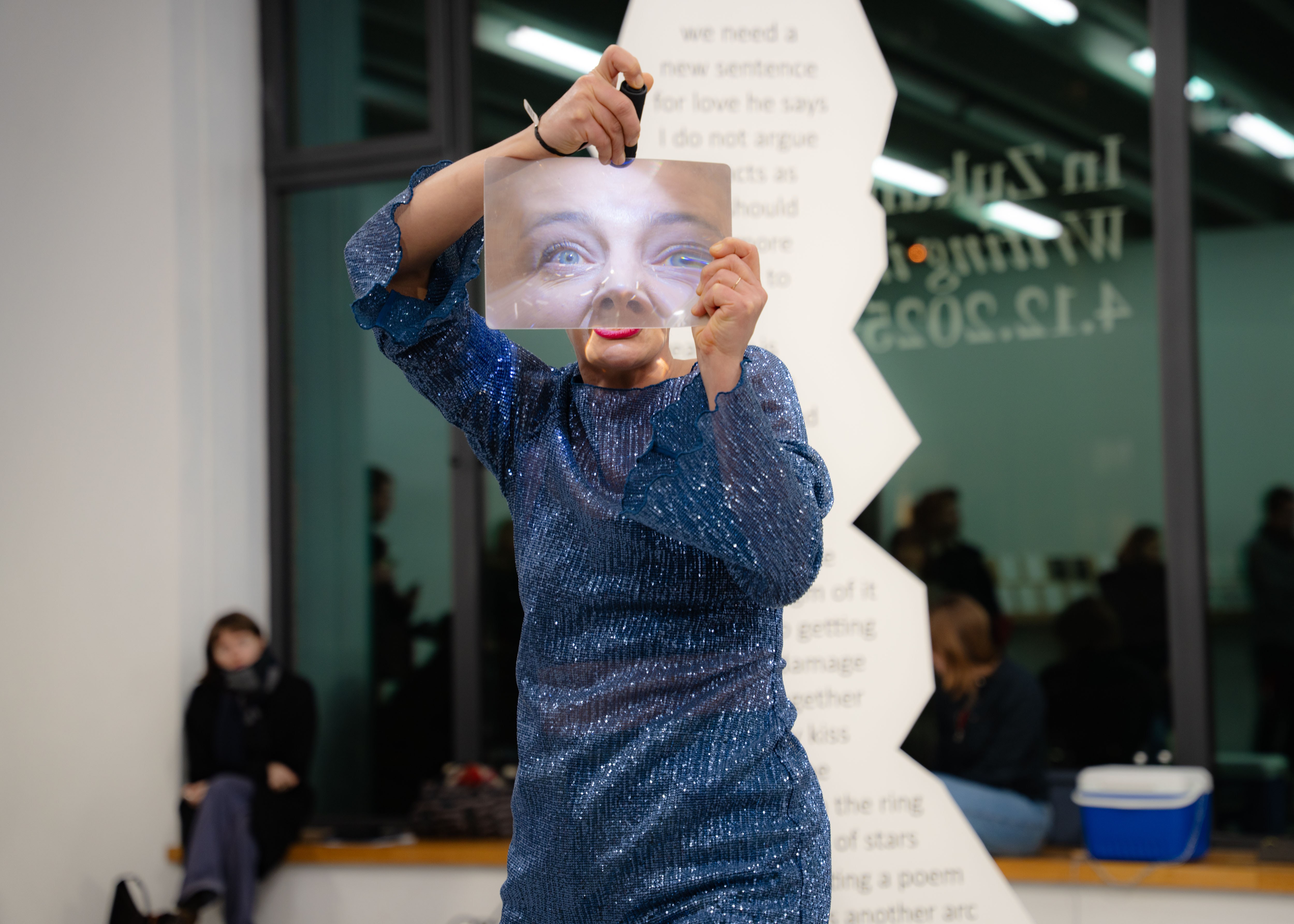 Performance by Anja Dietmann during the opening of the exhibition "In Zukunft schreiben" at ICAT of HFBK Hamburg; Photo: Jana Rothe