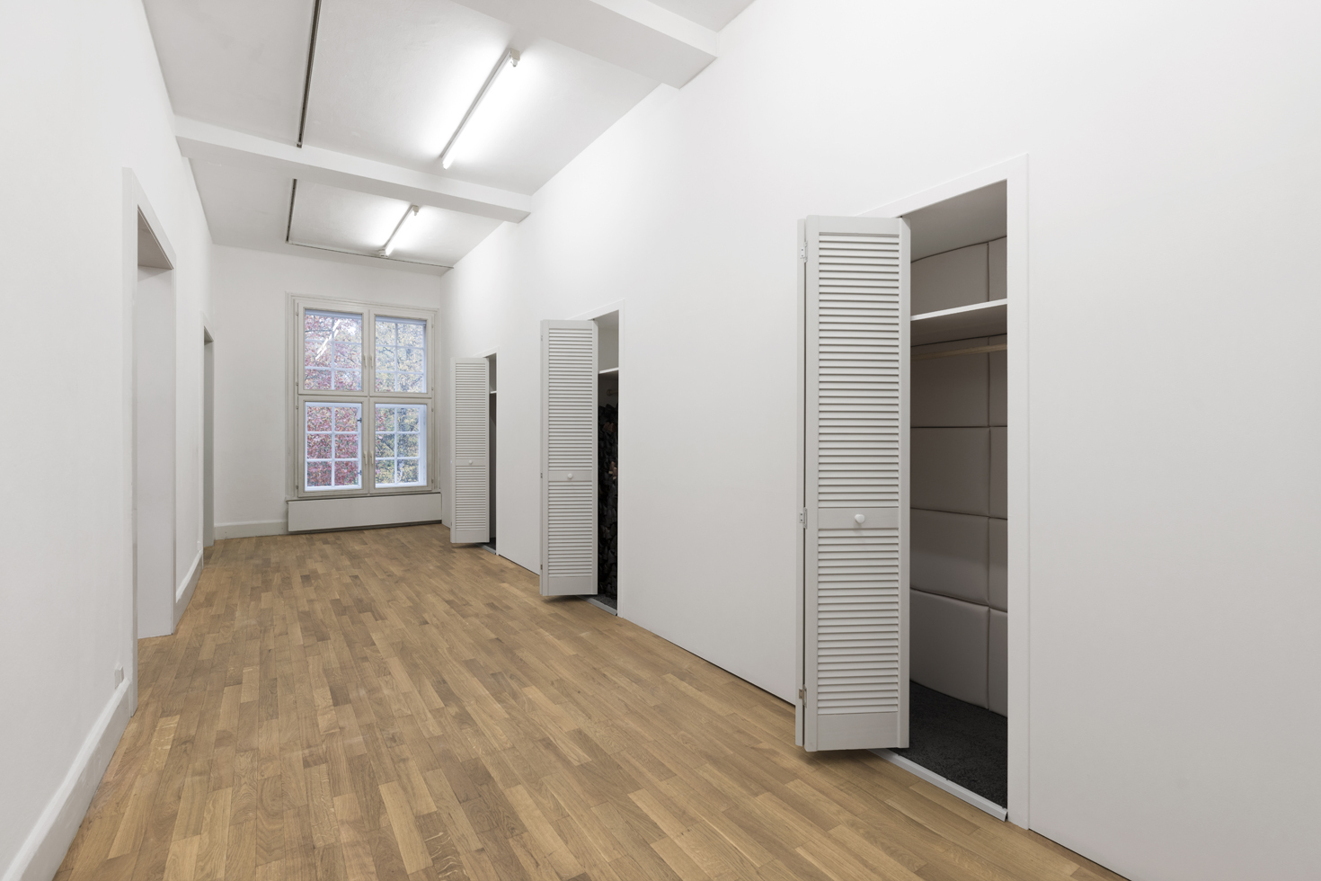 Exhibition view, from left to right: Diamond Stingily, Orgasms Happened Here 2 (Butch), 2025, Diamond Stingily, Orgasms Happened Here 2 (Munich Shoes),  2025, Orgasms Happened Here 2 (Babe), 2025