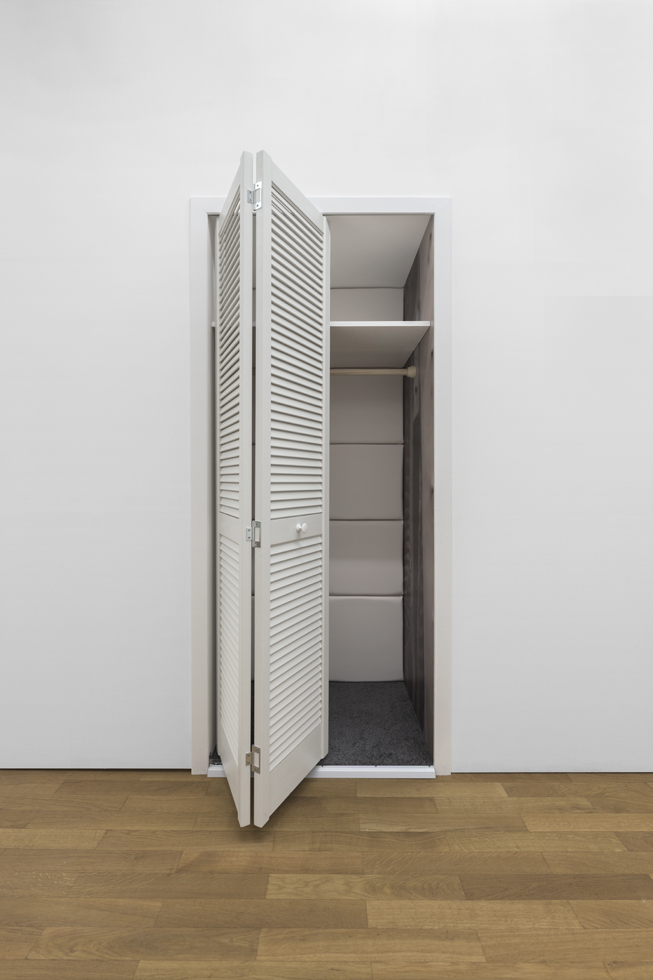 Exhibition view: Diamond Stingily, Orgasms Happened Here 2 (Butch), 2025, Closet doors, wallpaper, padded wall panels, carpet, shelf, 208.1 x 82.4 x 70 cm