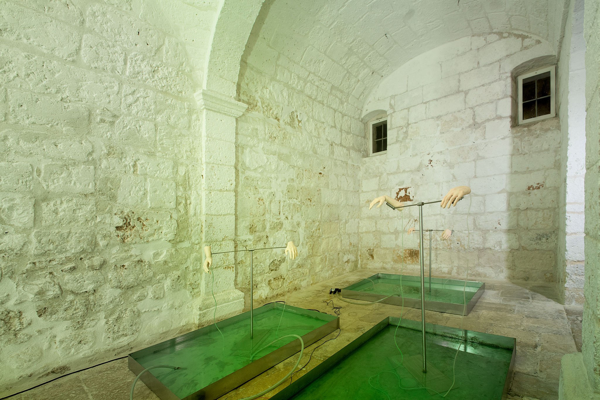 Tidal, Porous, and Fragmentary, 2025, ceramic, water, dye, galvanized iron, stainless steel, PVC pipes, water diaphragm pumps; environmental dimensions, installation view, ph. Paolo Modugno