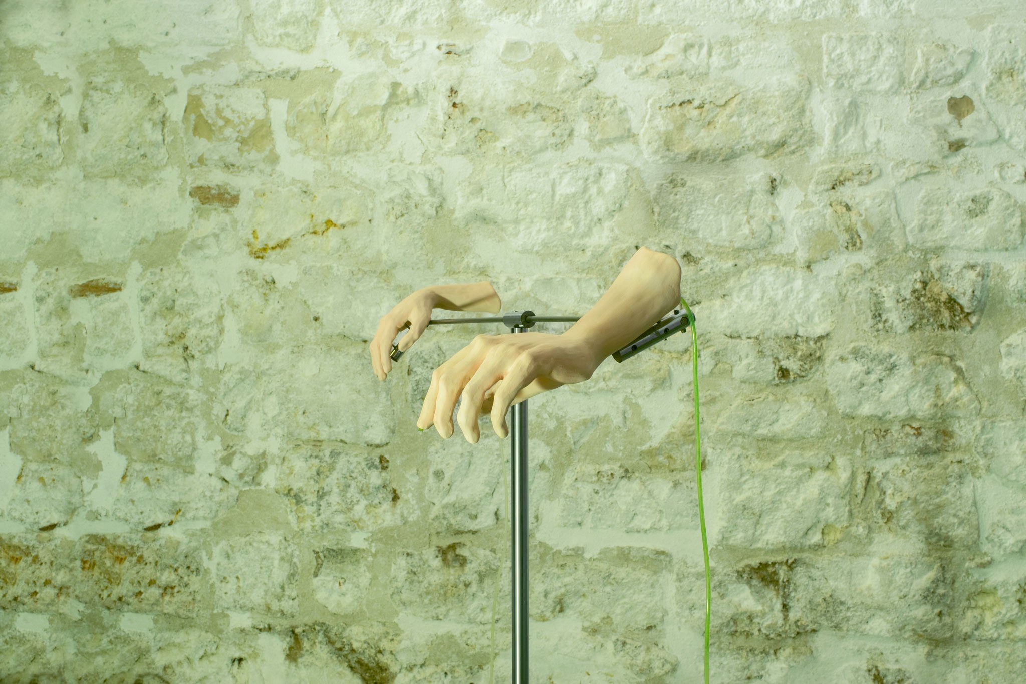 Tidal, Porous, and Fragmentary, 2025, ceramic, water, dye, galvanized iron, stainless steel, PVC pipes, water diaphragm pumps; environmental dimensions, details, ph. Paolo Modugno