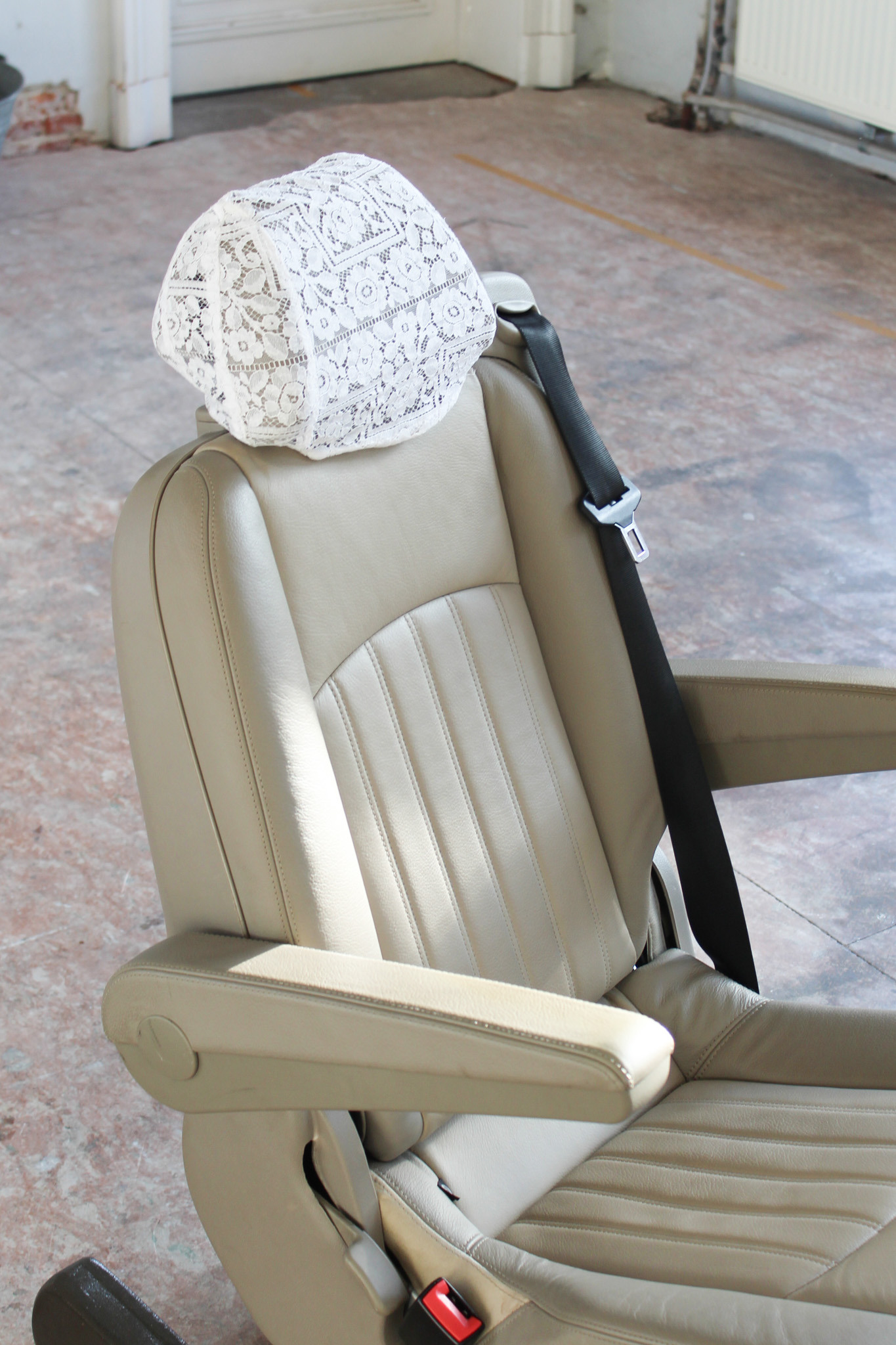 Juli Bierich, Service ll, 2026. Courtesy: the artist. Photo: Karel Op 't Eynde 