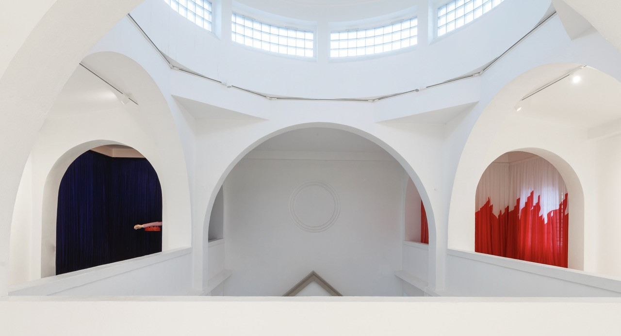 Exhibition views Paroles, Paroles, CAC - la synagogue de Delme, 2026.