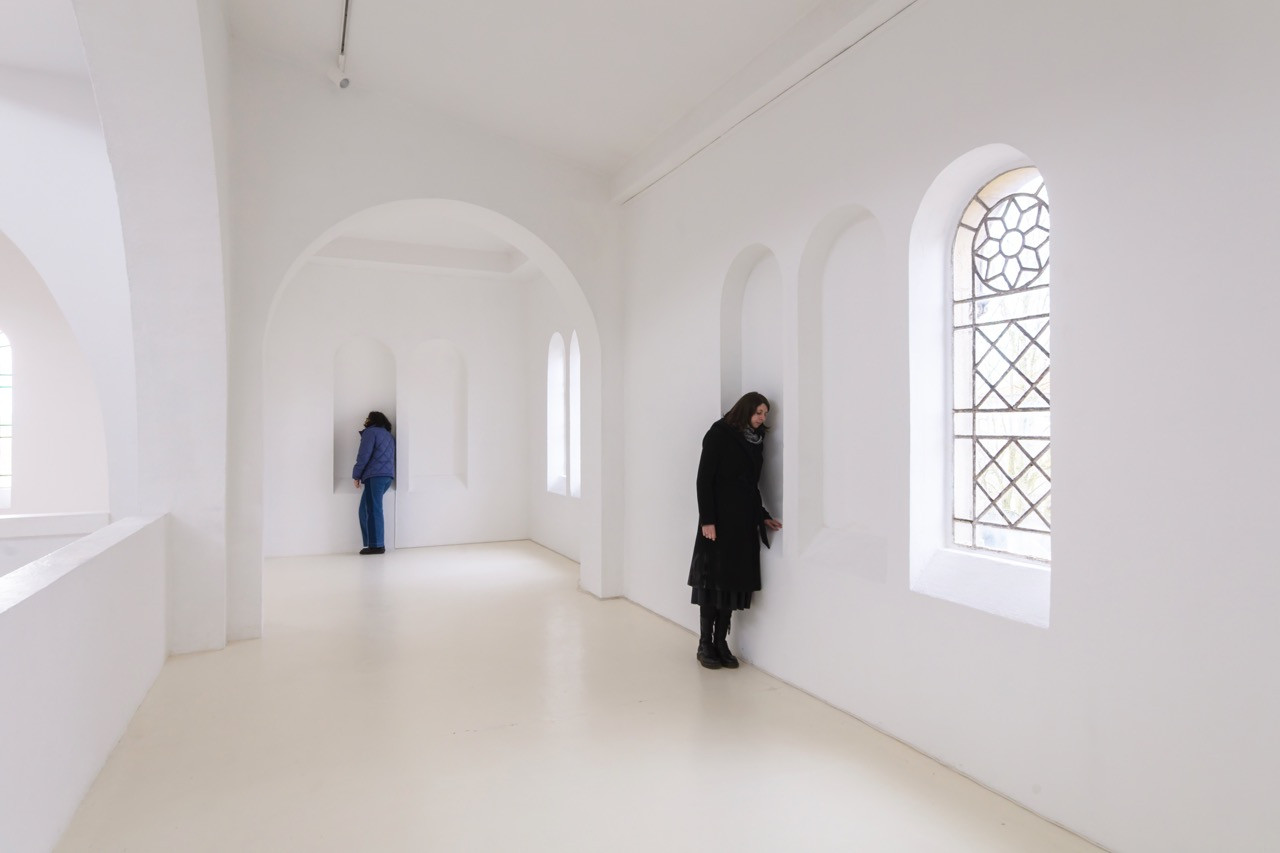Marianne Mispelaëre, Standpoint (Diptych), 2017-2026, Sound installation. Exhibition Paroles, Paroles, CAC - la synagogue de Delme, 2026. Photo: OH Dancy.