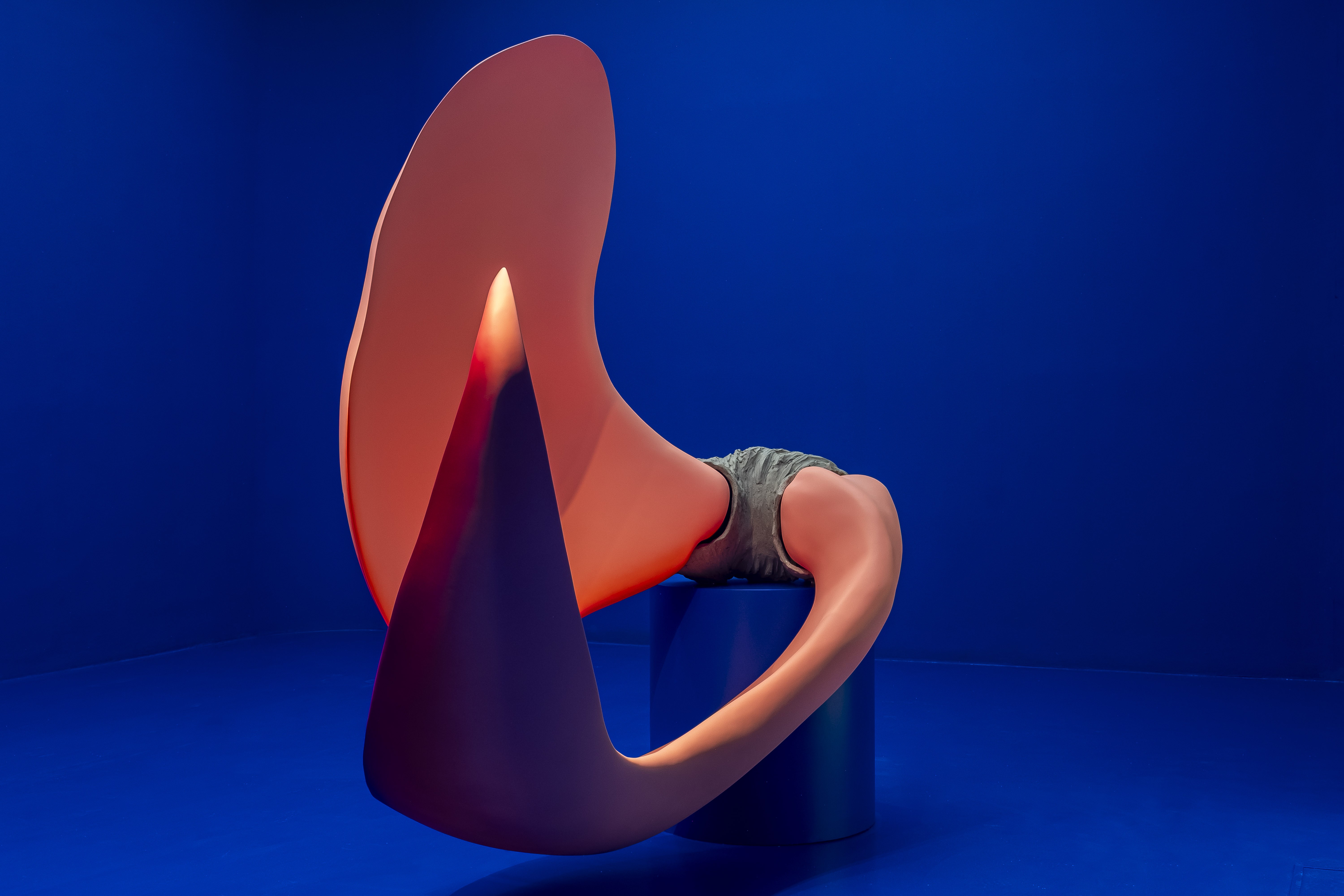 Teresa Solar Abboud, "Tunnel Boring Machine (Transformation Figure)", 2024. Installation view "Self-Portrait as a Pregnant Woman", Kunstverein Hannover, 2025. Photo: Mathias Völzke