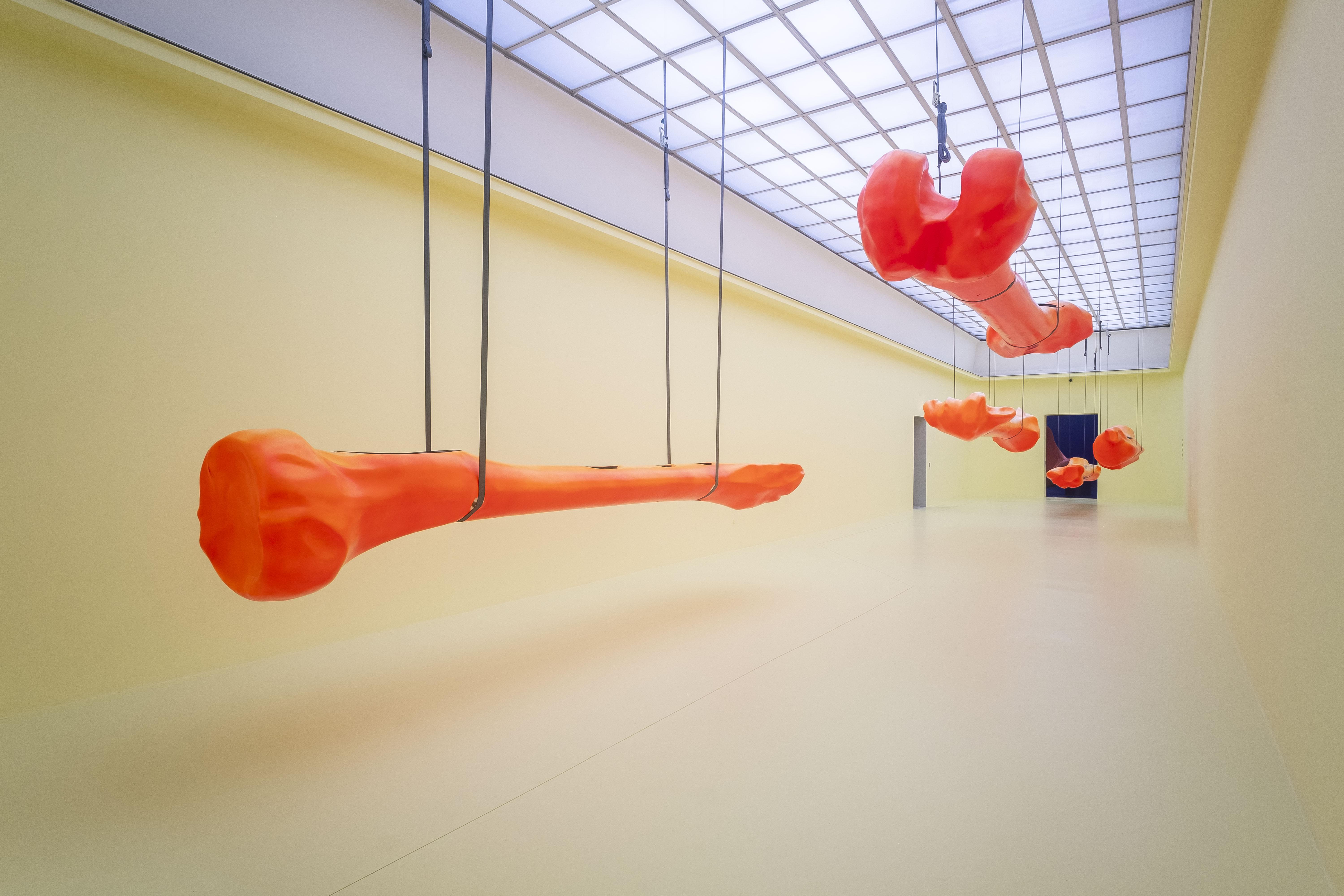 Teresa Solar Abboud, "Osteoclast (I do not know how I came to be on board this ship, this navel of my ark)", 2021. Installation view "Self-Portrait as a Pregnant Woman", Kunstverein Hannover, 2025. Photo: Mathias Völzke