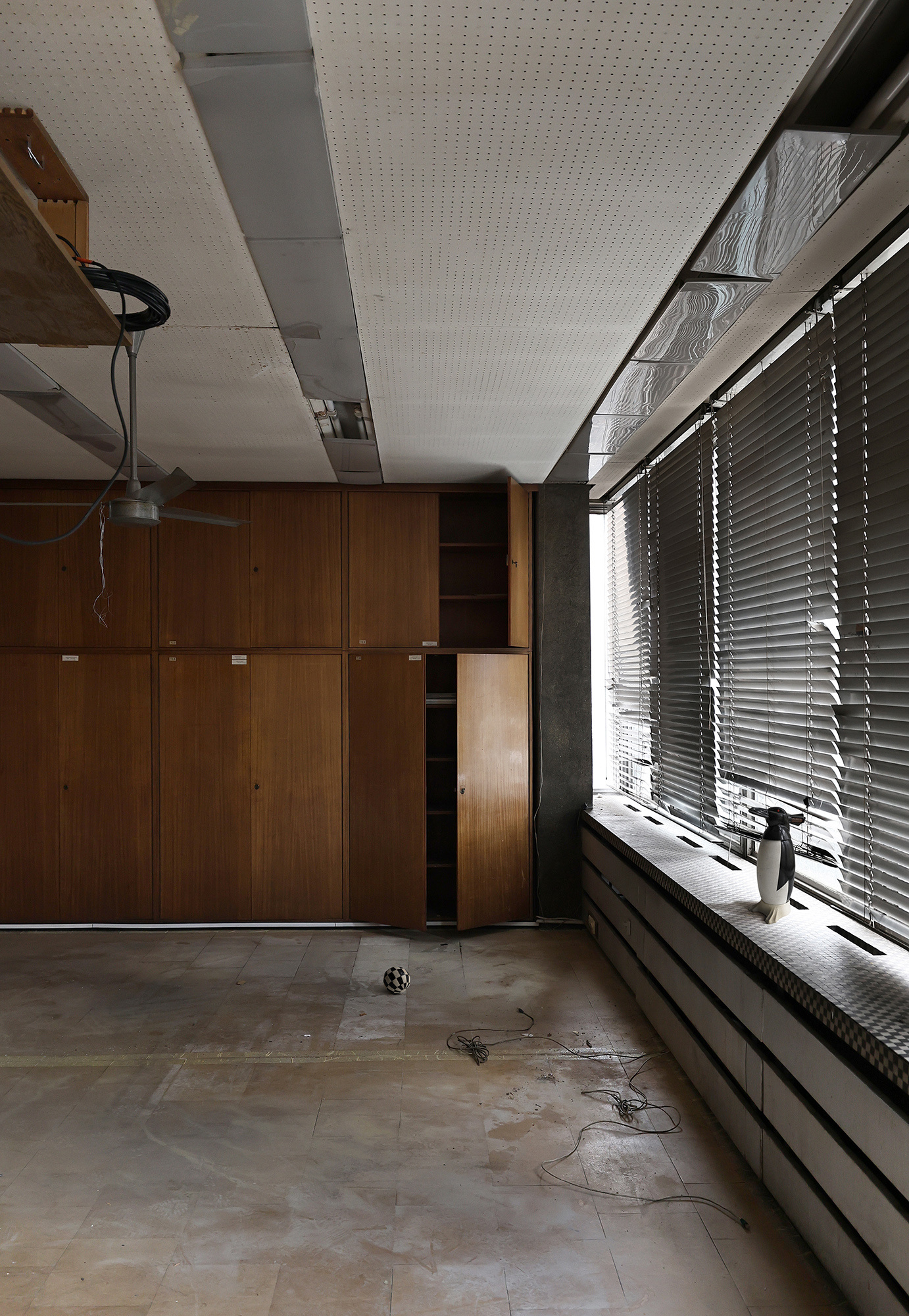 Andreea Anghel - Spatial intervention *bakelite paper holder, socialist penguin-shaped soft drink carbonator⎼