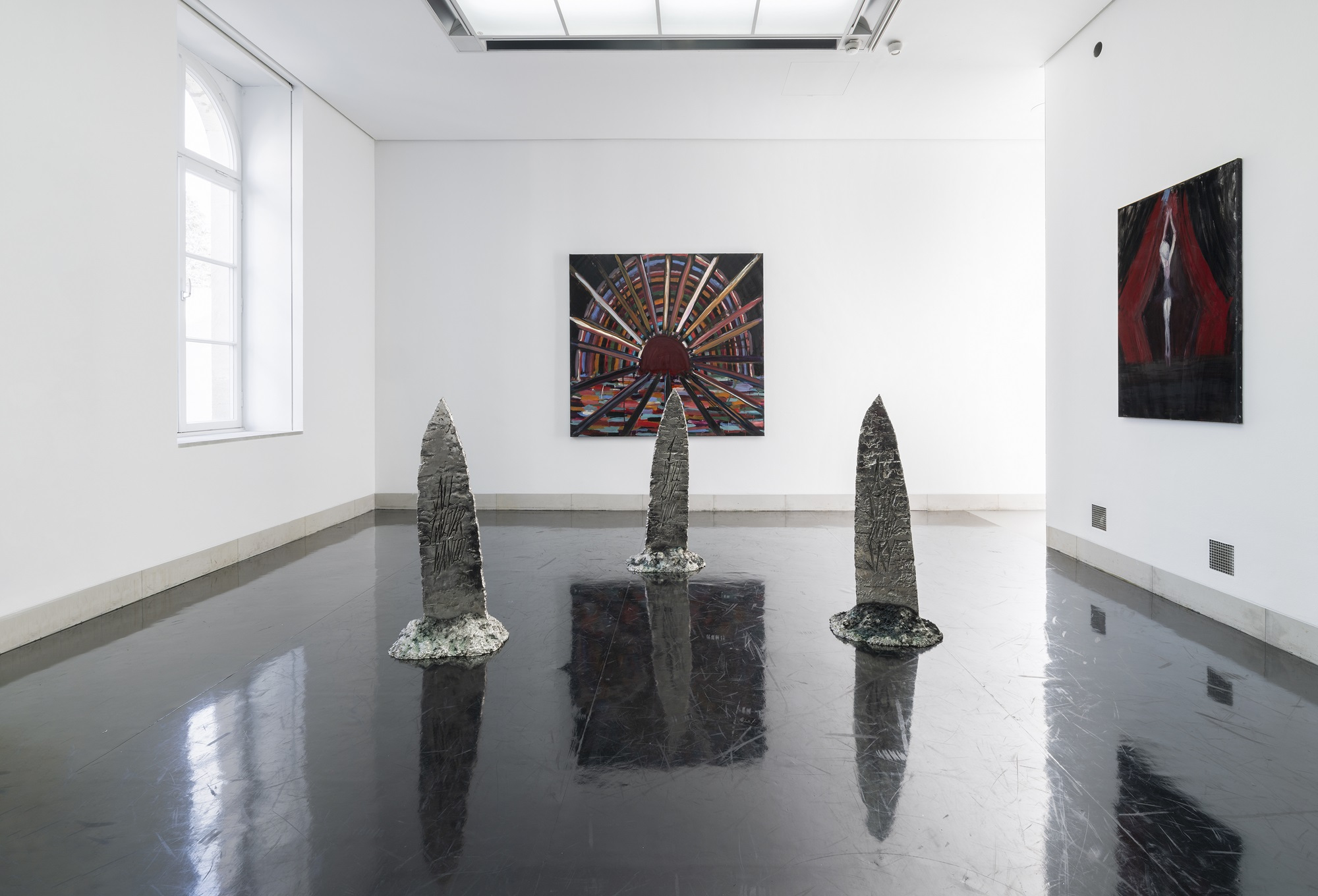 Installation view: Tobias Spichtig, Photo: Wolfgang Günzel © the artist and Galerie Stadt Sindelfingen, Courtesy: the artist, CFA Berlin, Basel, Eugster | | Belgrade, Galerie Husenot, Paris, Galerie Peter Kilchmann, Zürich