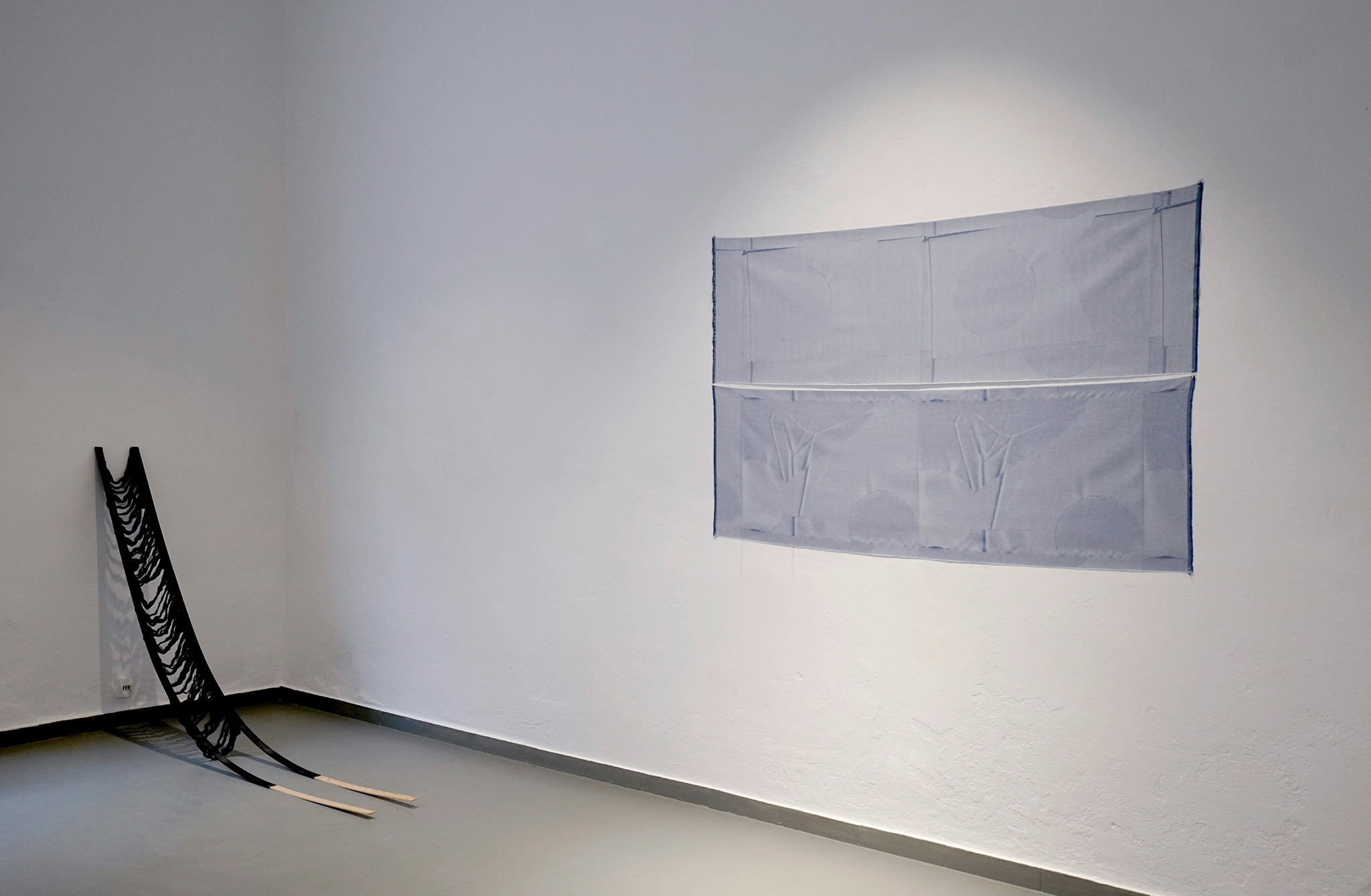 Maike Jansen, (Ent)Faltungen, 2026, exhibition view, Kunstverein Lüneburg