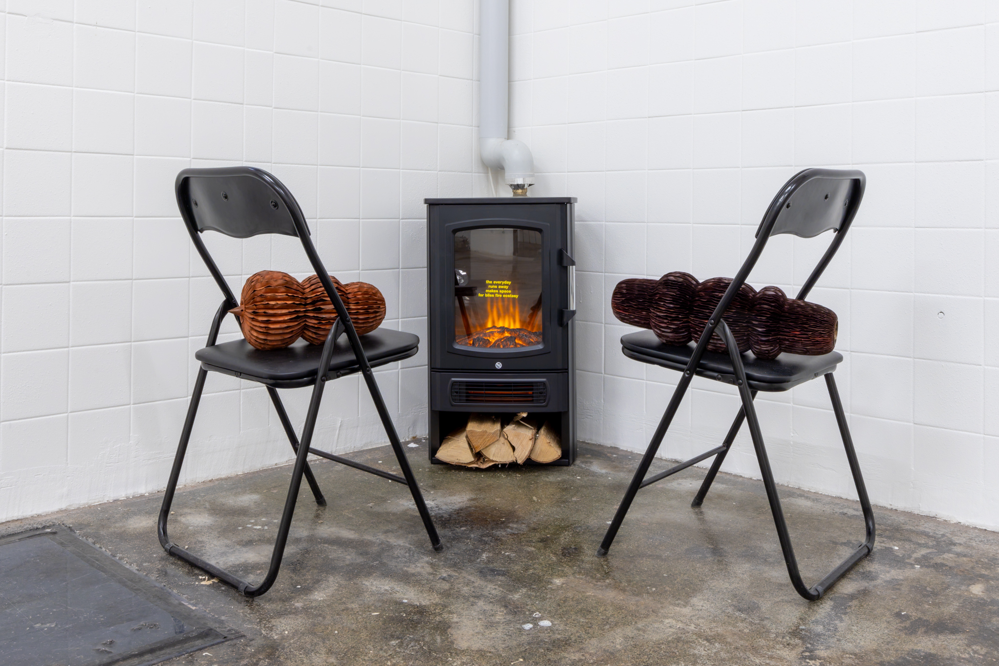 Oh How Clearly You Love the Dust, installation view at Pitted Dates, Helsinki.