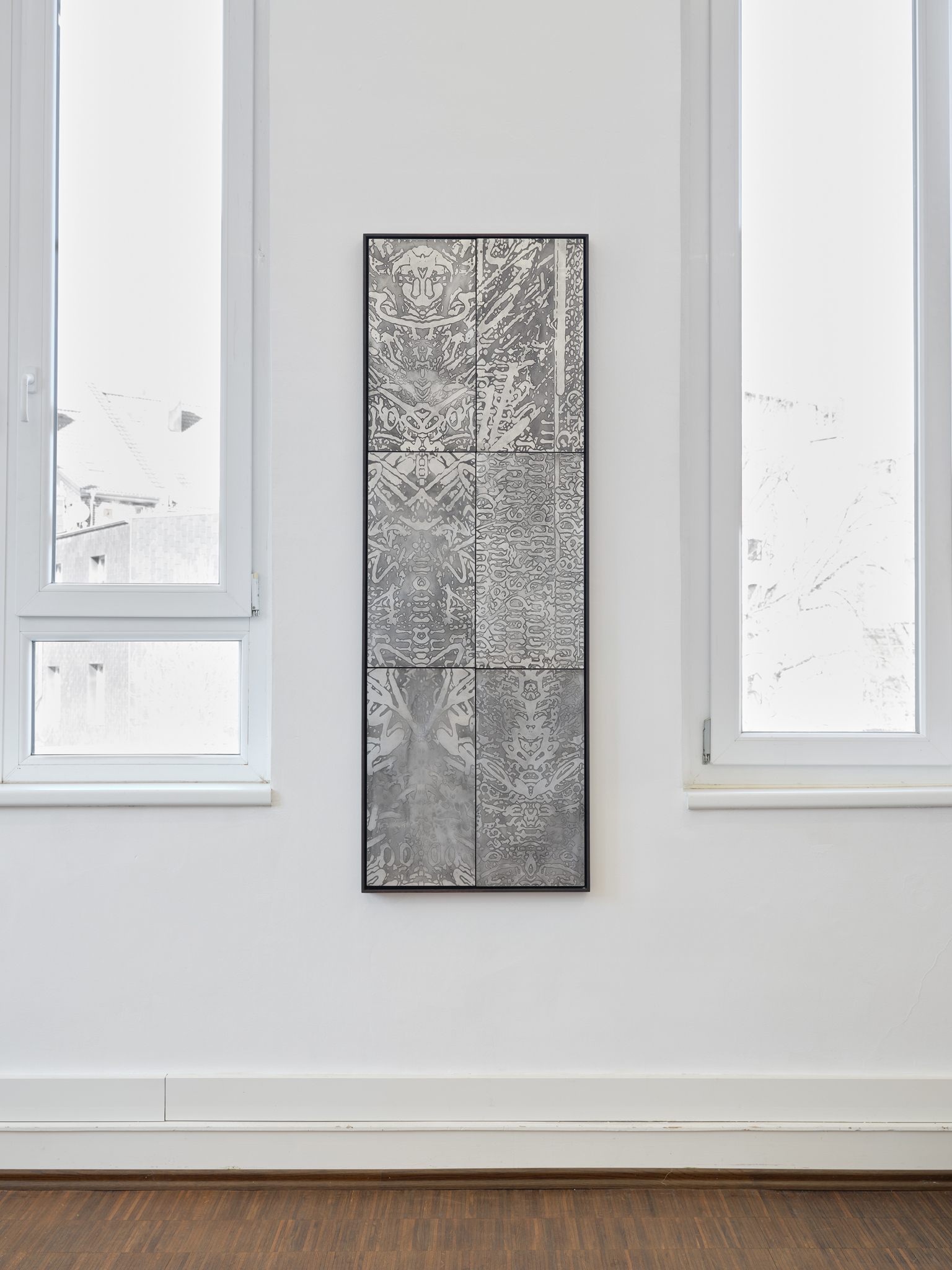 installation view, Marc Botschen, Fracture #1, 2026, etching on aluminum, wooden frame, 50 x 150 cm