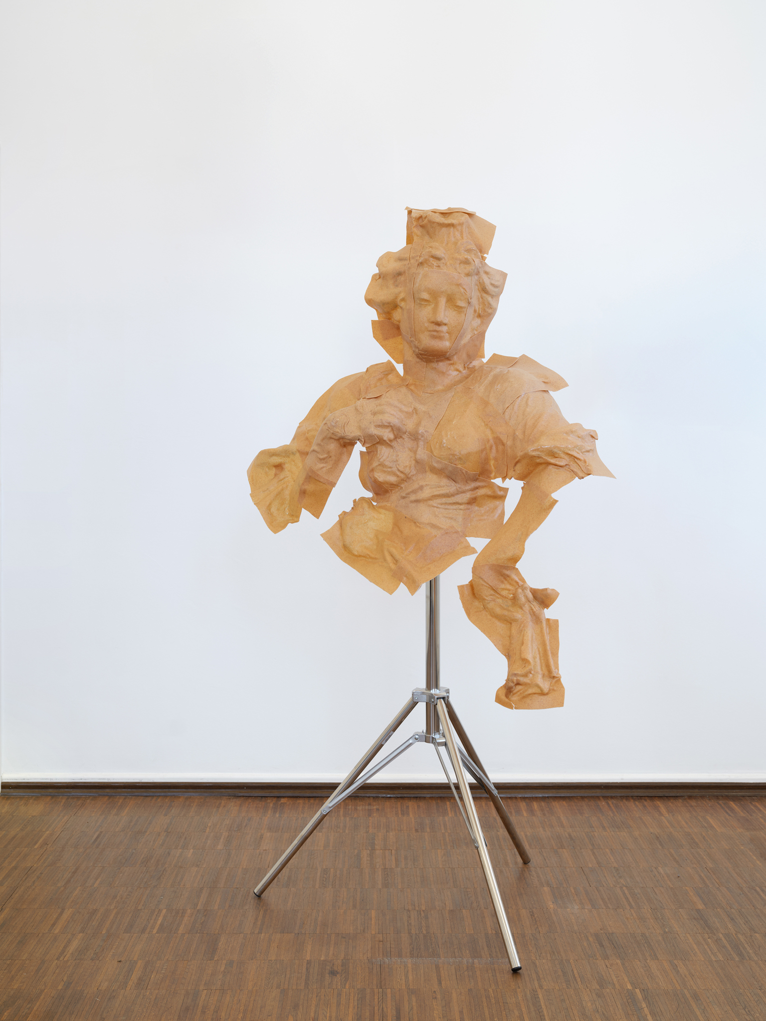 Rebekka Benzenberg, There are so many things I want, 2026, worbla, UV resin, epoxy resin, glass fibre fabric, 160 x 80 x 60 cm