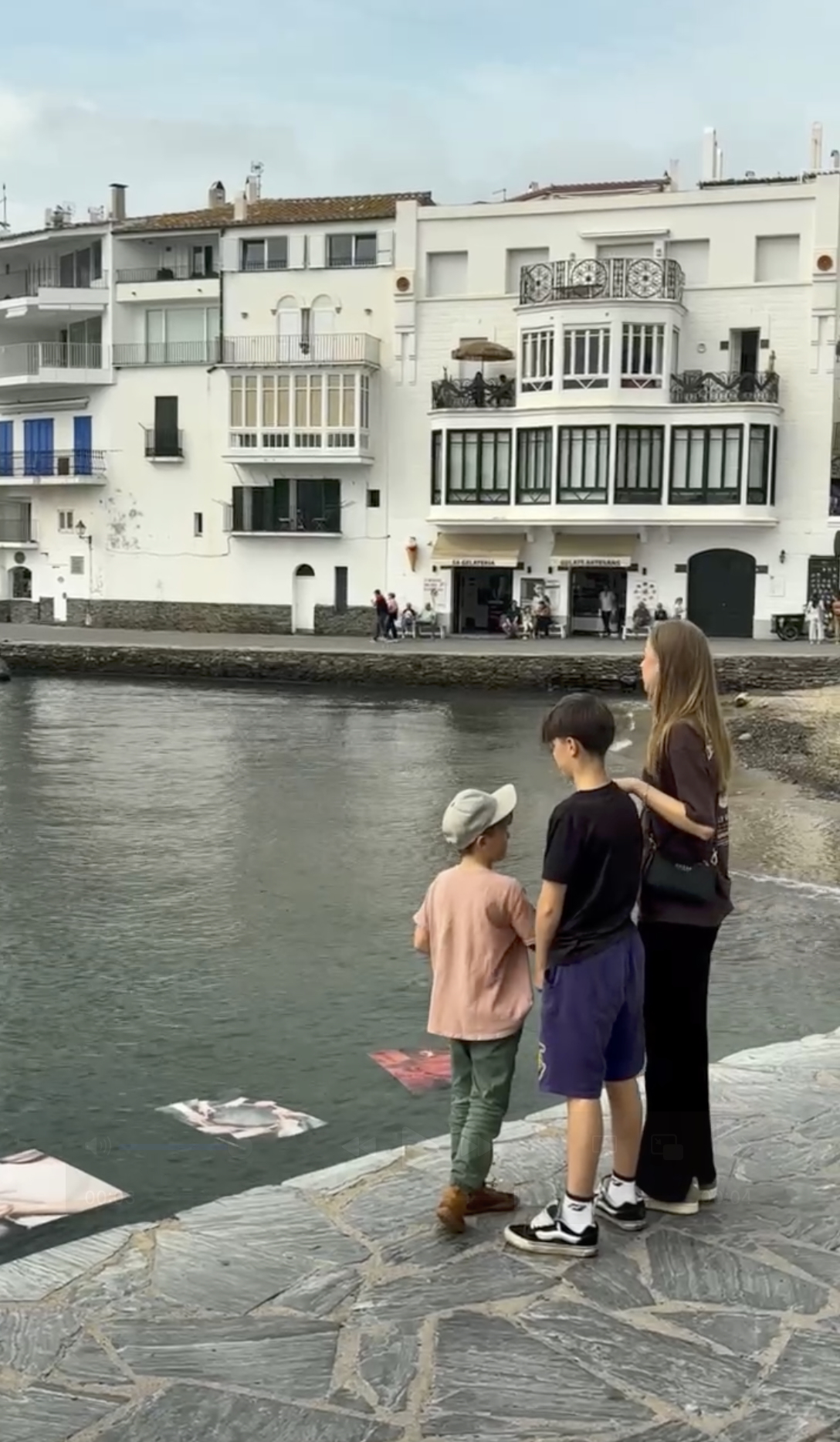 Trust Me — Floating photographic installation at InCadaqués Festival, exploring intimacy, trust, and perception through the interplay of water, light, and movement.