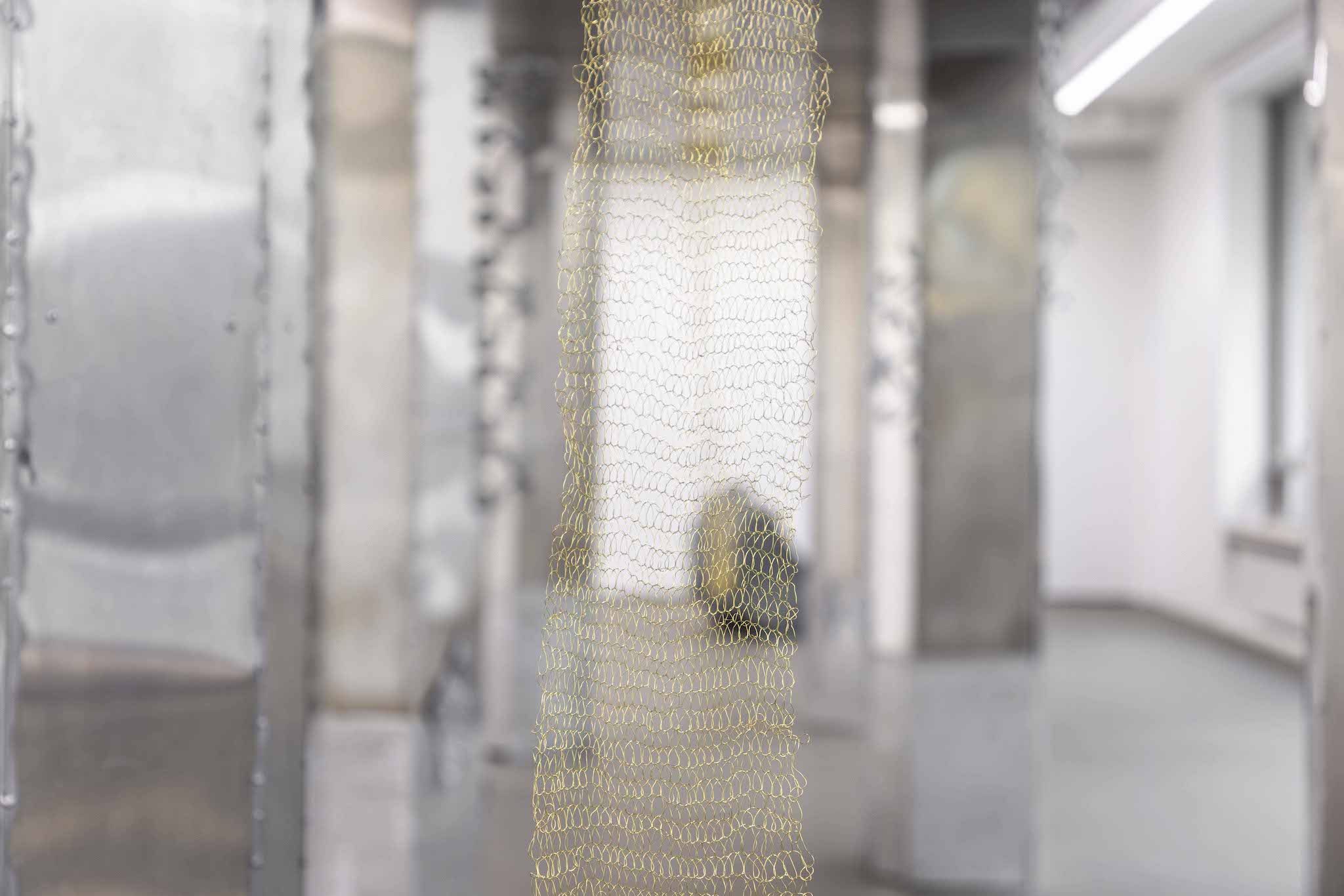 through and through   Cast brass, cast aluminium, forged steal, steal, aluminium, stainless steal fixtures   2026